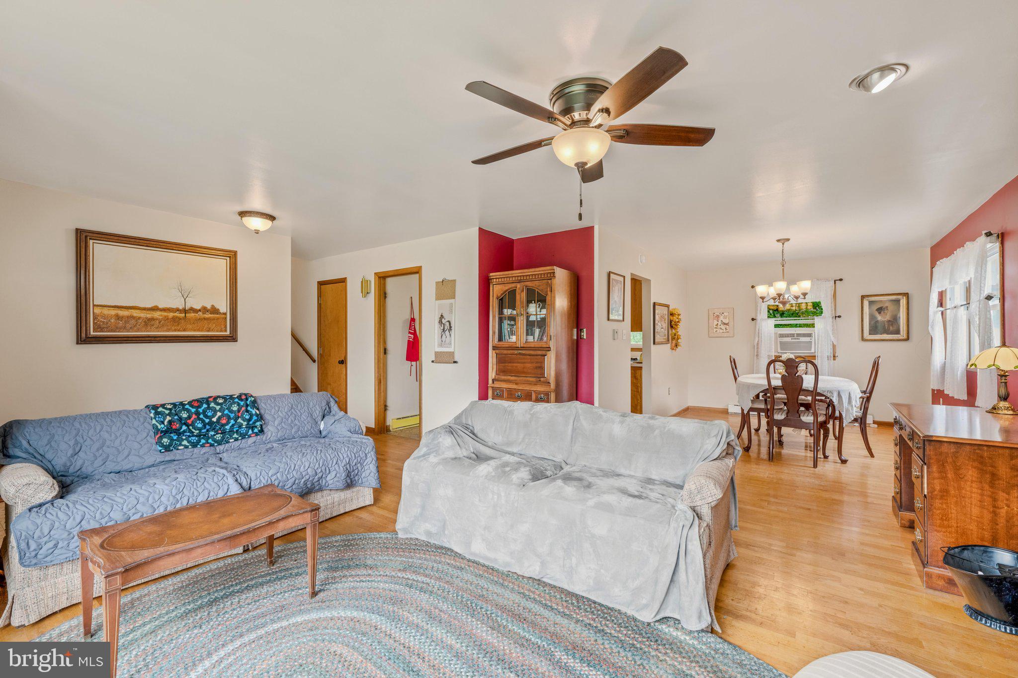 GROVE HEIGHTS - Residential