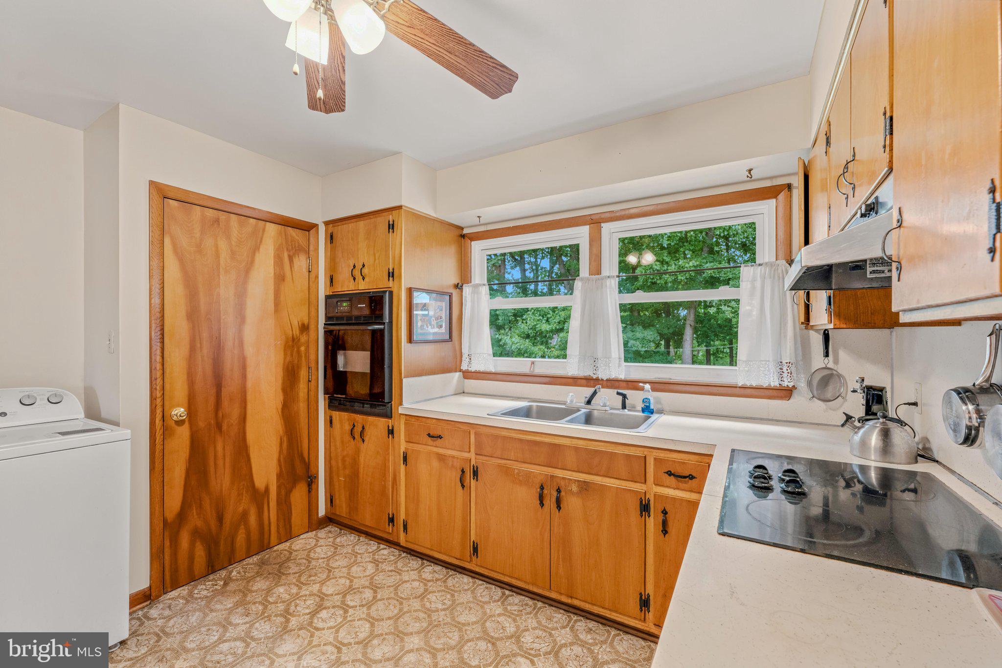 GROVE HEIGHTS - Residential