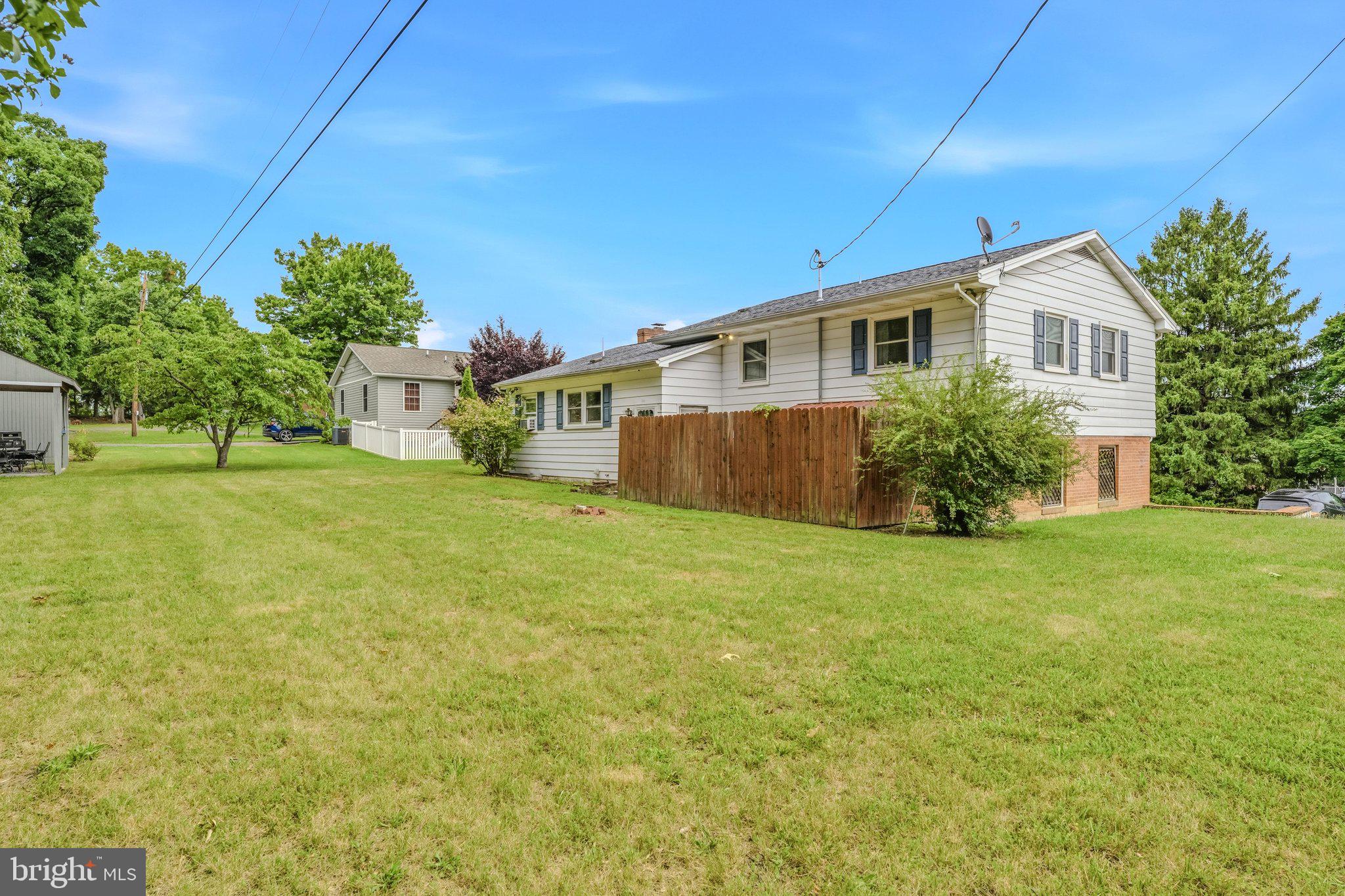 GROVE HEIGHTS - Residential