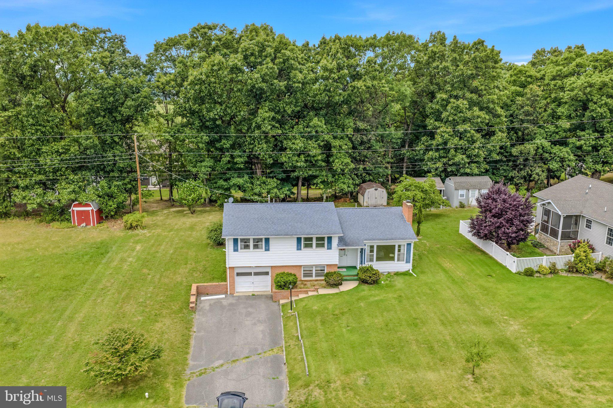 GROVE HEIGHTS - Residential