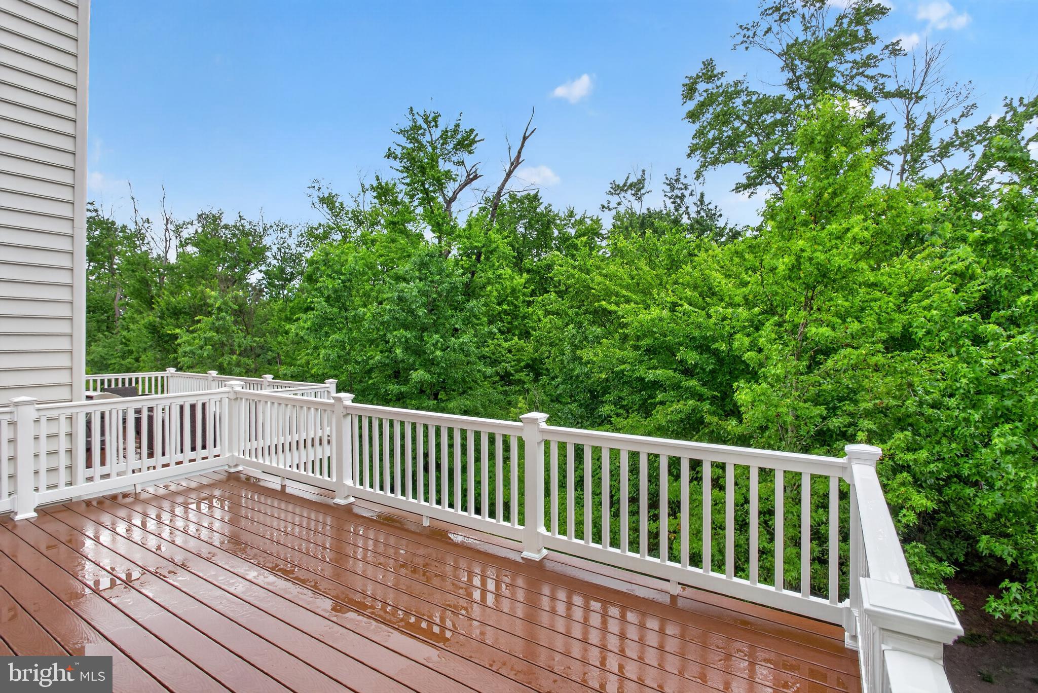 WALNUT CREEK AT MONT - Residential