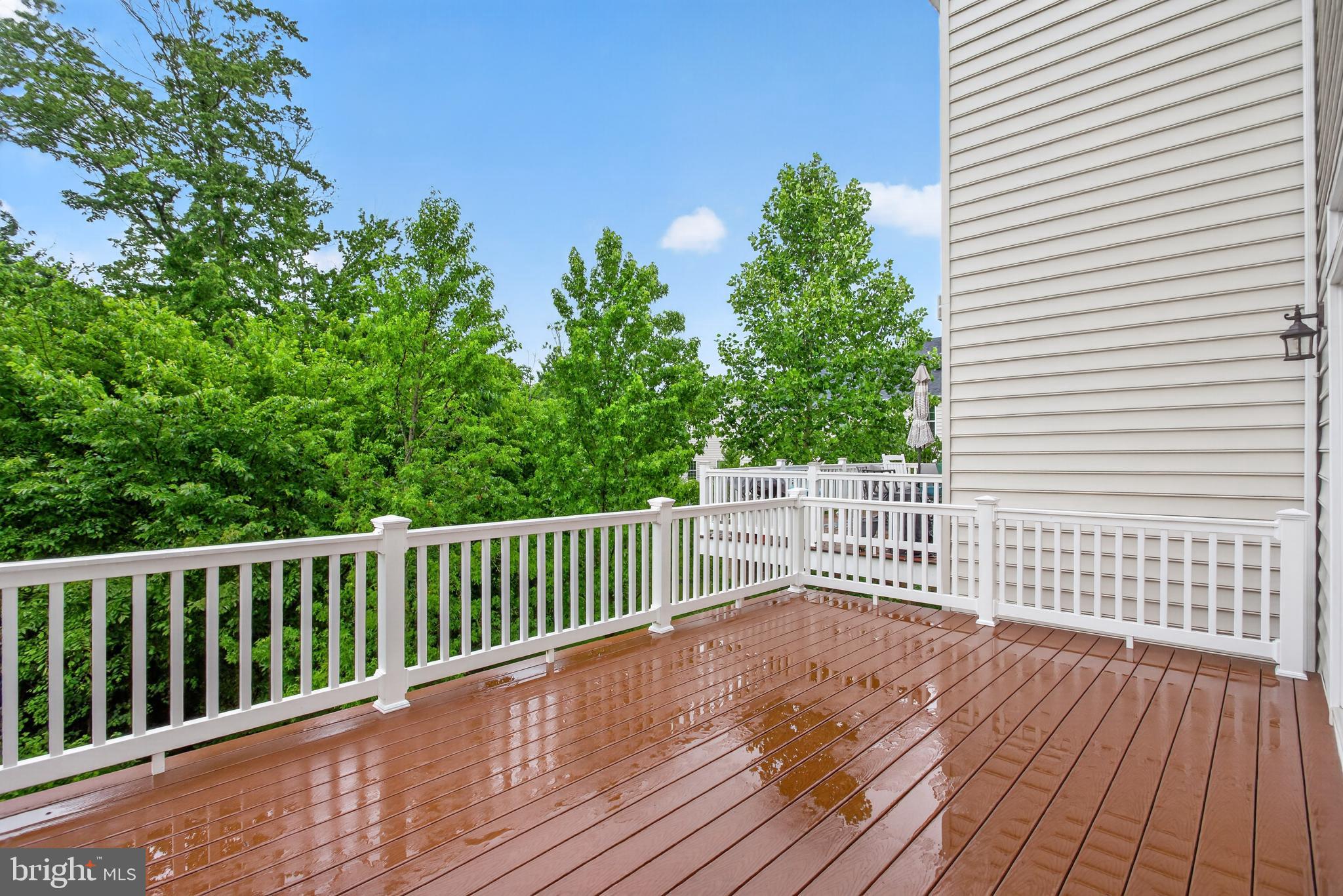 WALNUT CREEK AT MONT - Residential