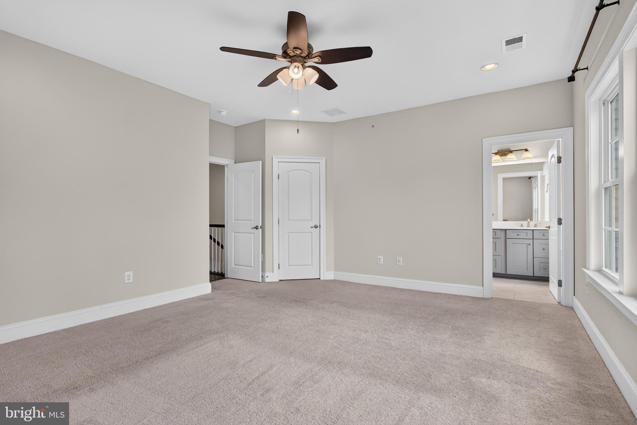 WALNUT CREEK AT MONT - Residential