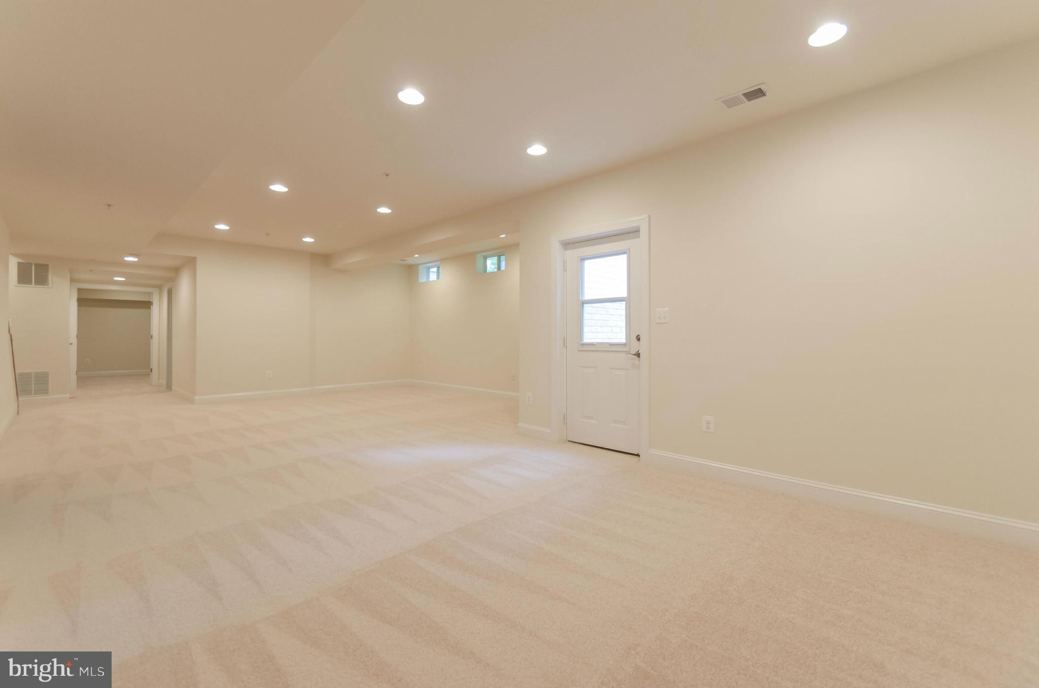 TUFTON SPRINGS - Residential