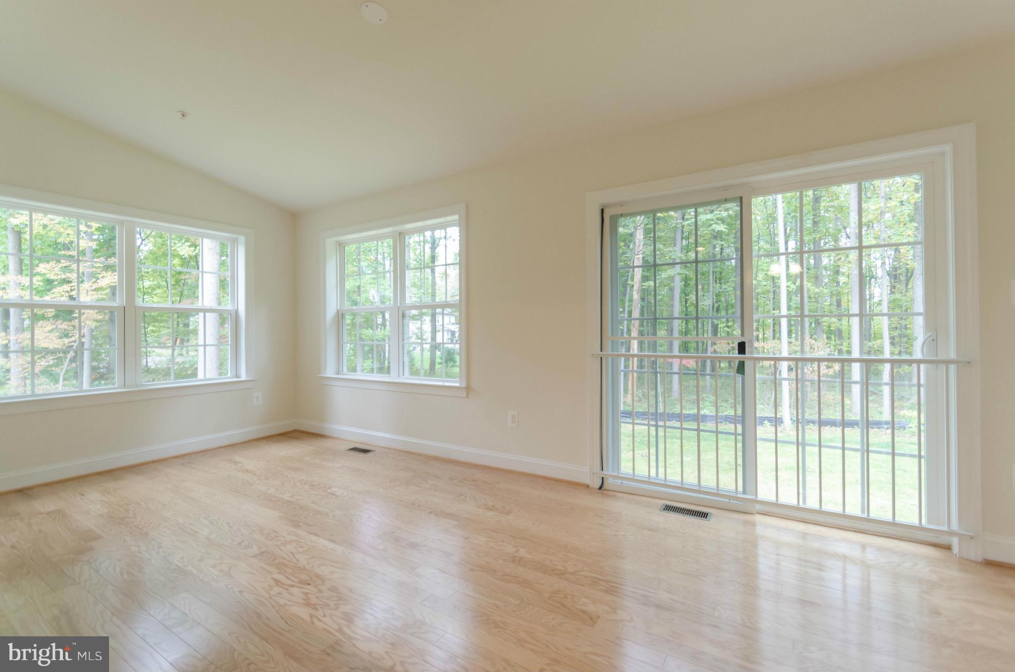TUFTON SPRINGS - Residential