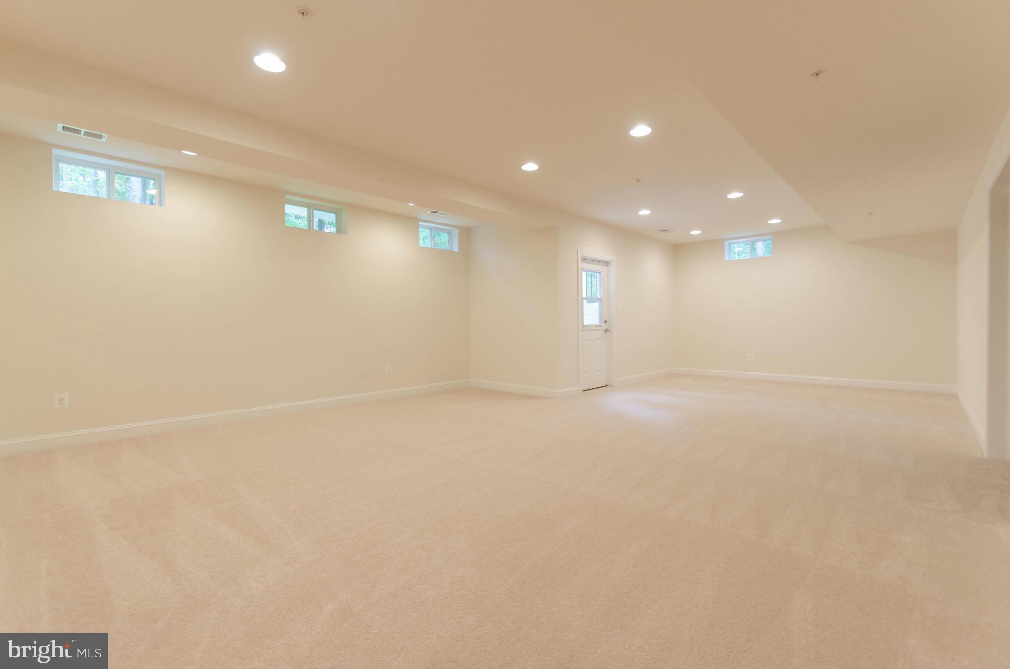 TUFTON SPRINGS - Residential