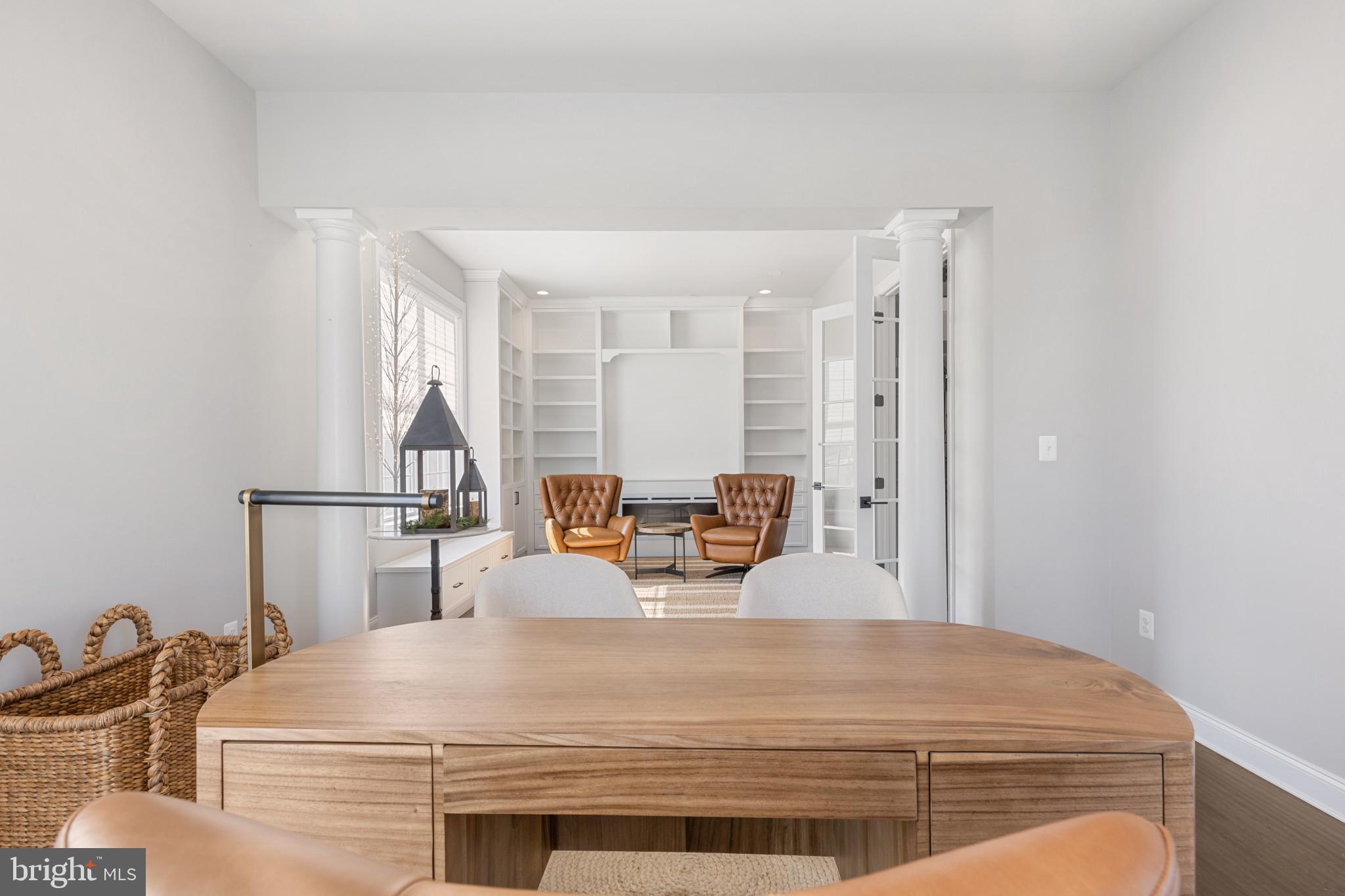 WEATHERSTONE - Residential