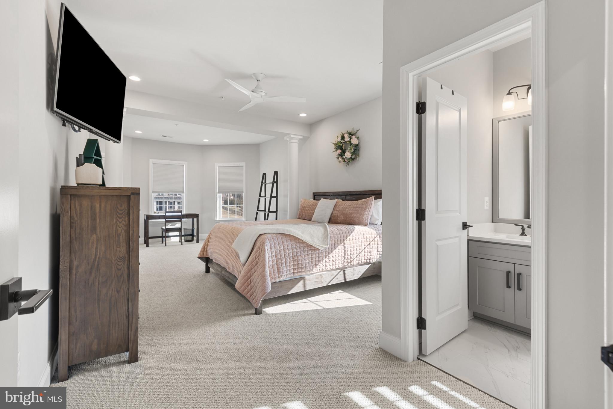WEATHERSTONE - Residential