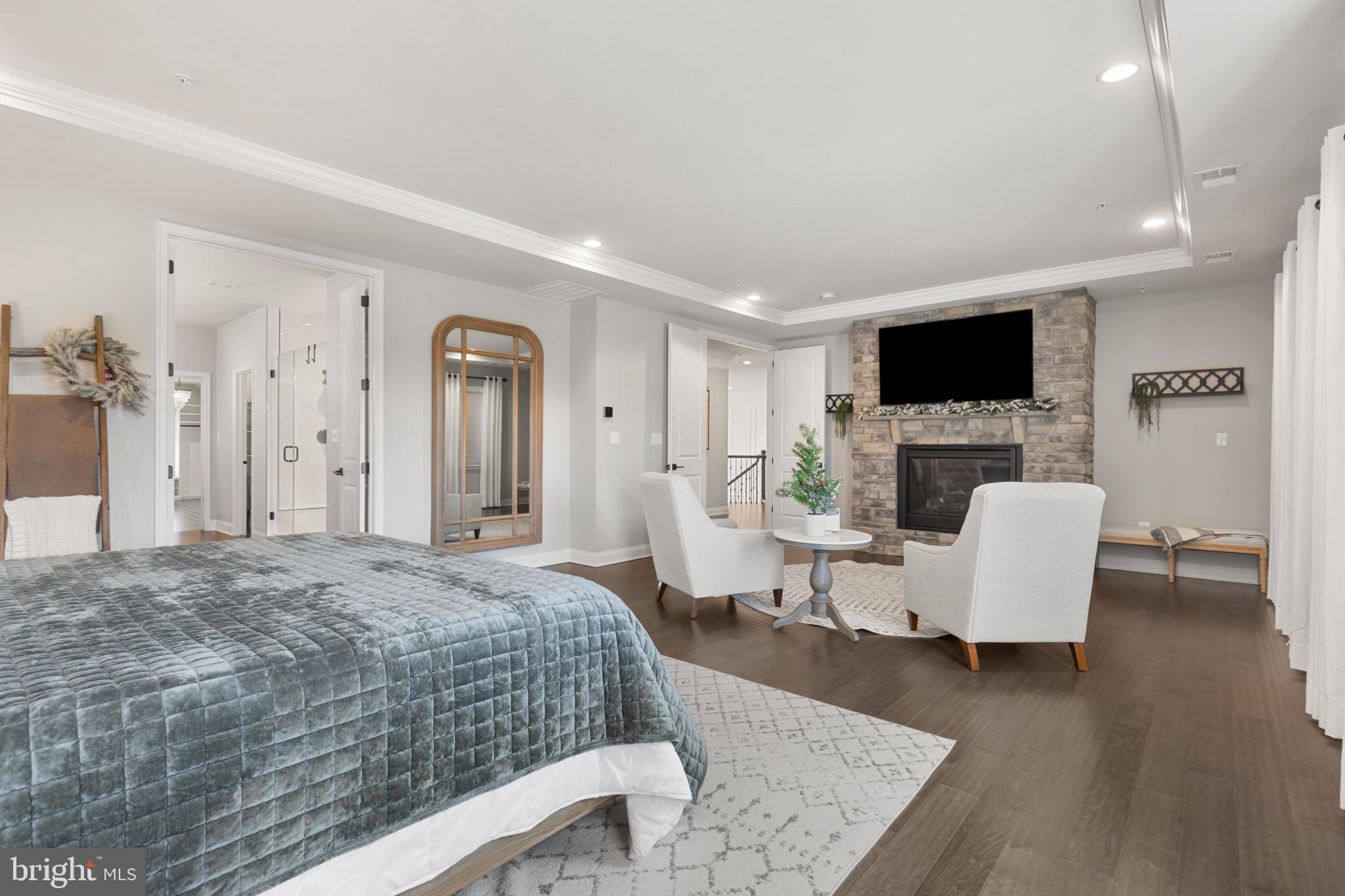 WEATHERSTONE - Residential