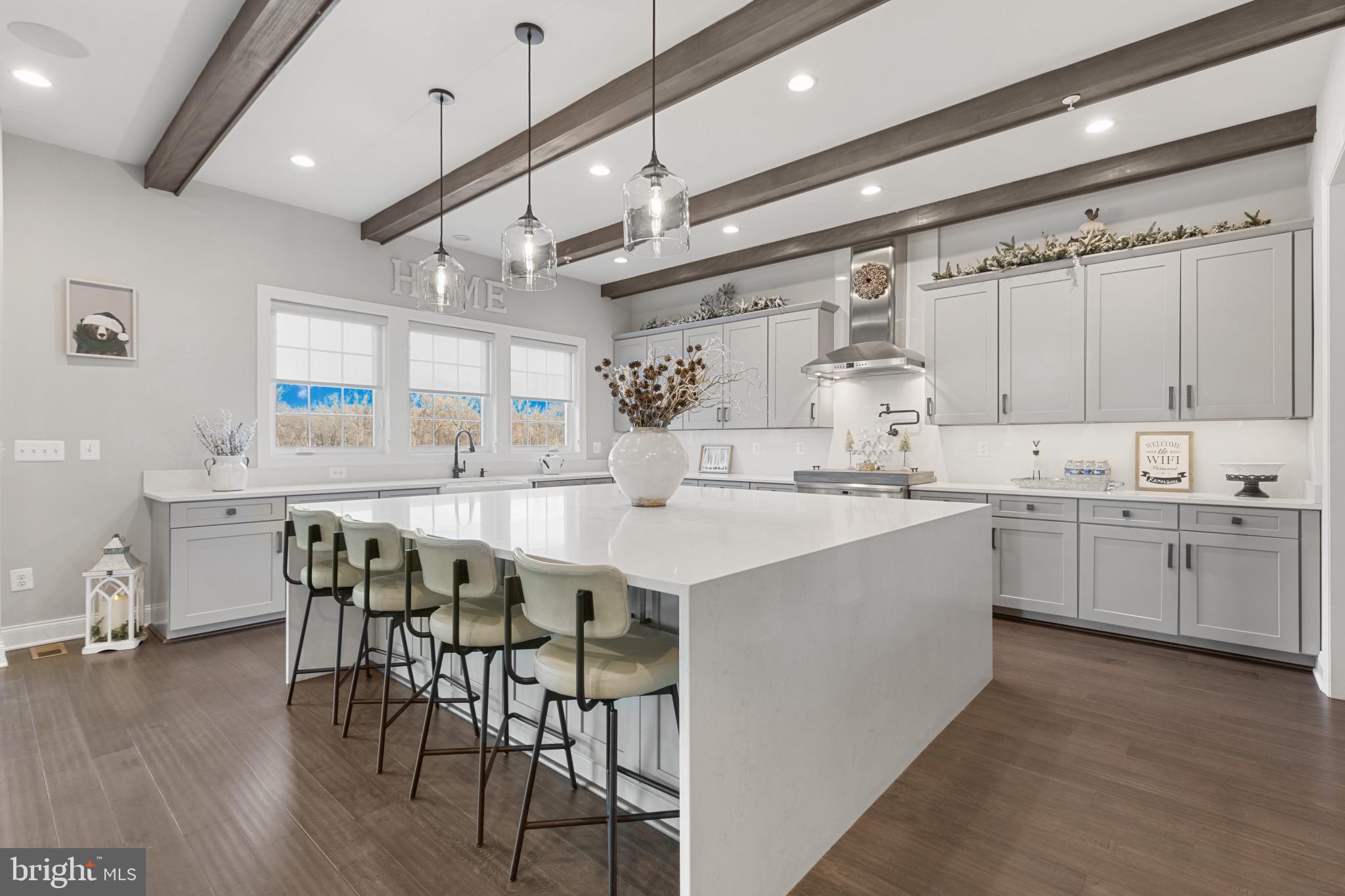 WEATHERSTONE - Residential