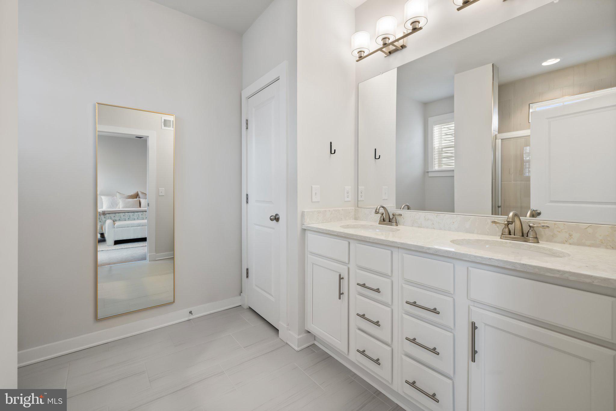 SOUTH FORK BROAD RUN - Residential