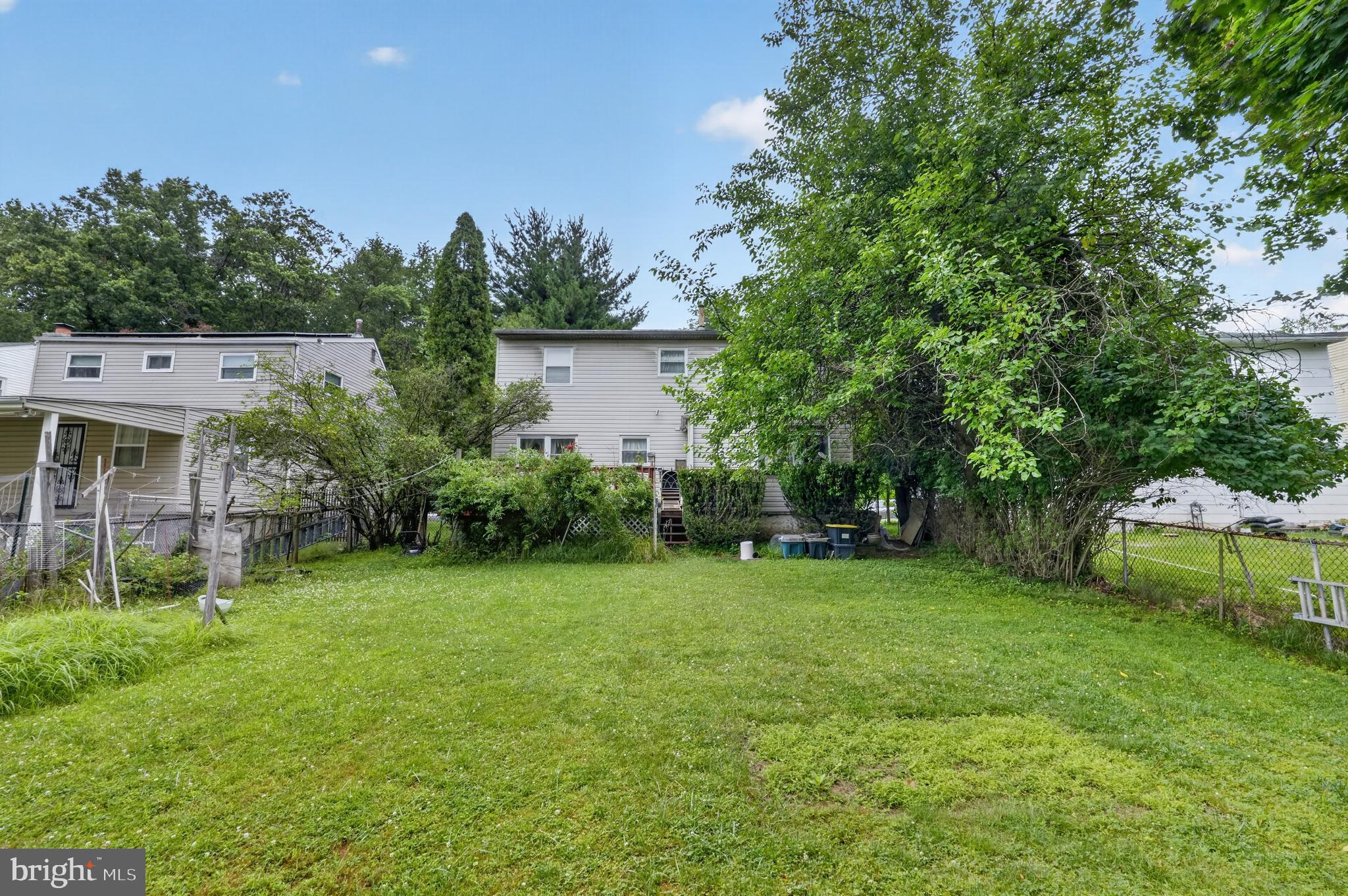 WILLOW WOODS - Residential