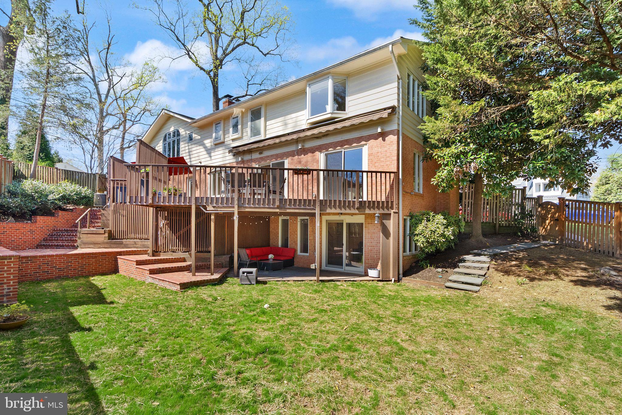 CRYSTAL SPRING KNOLLS - Residential