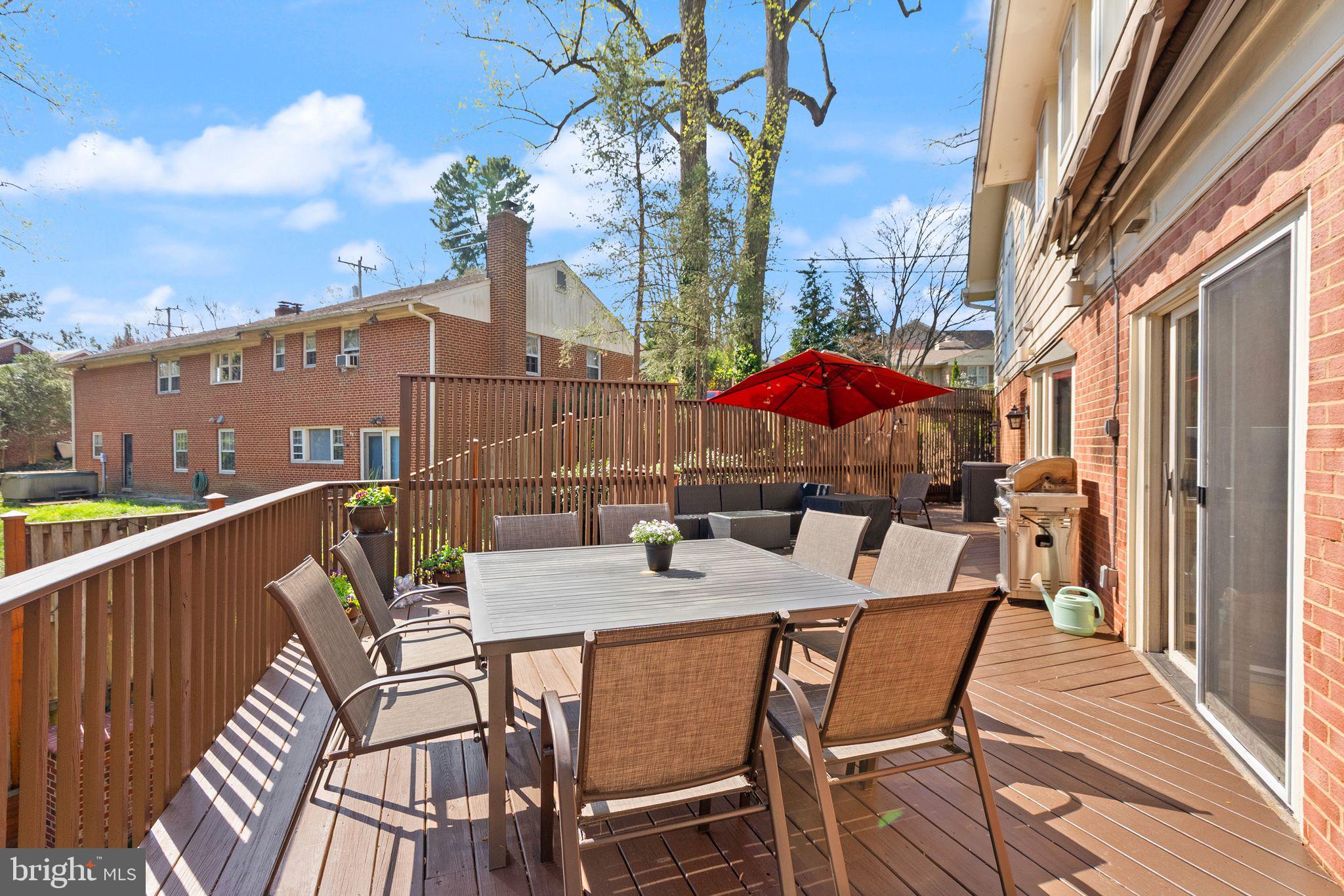 CRYSTAL SPRING KNOLLS - Residential