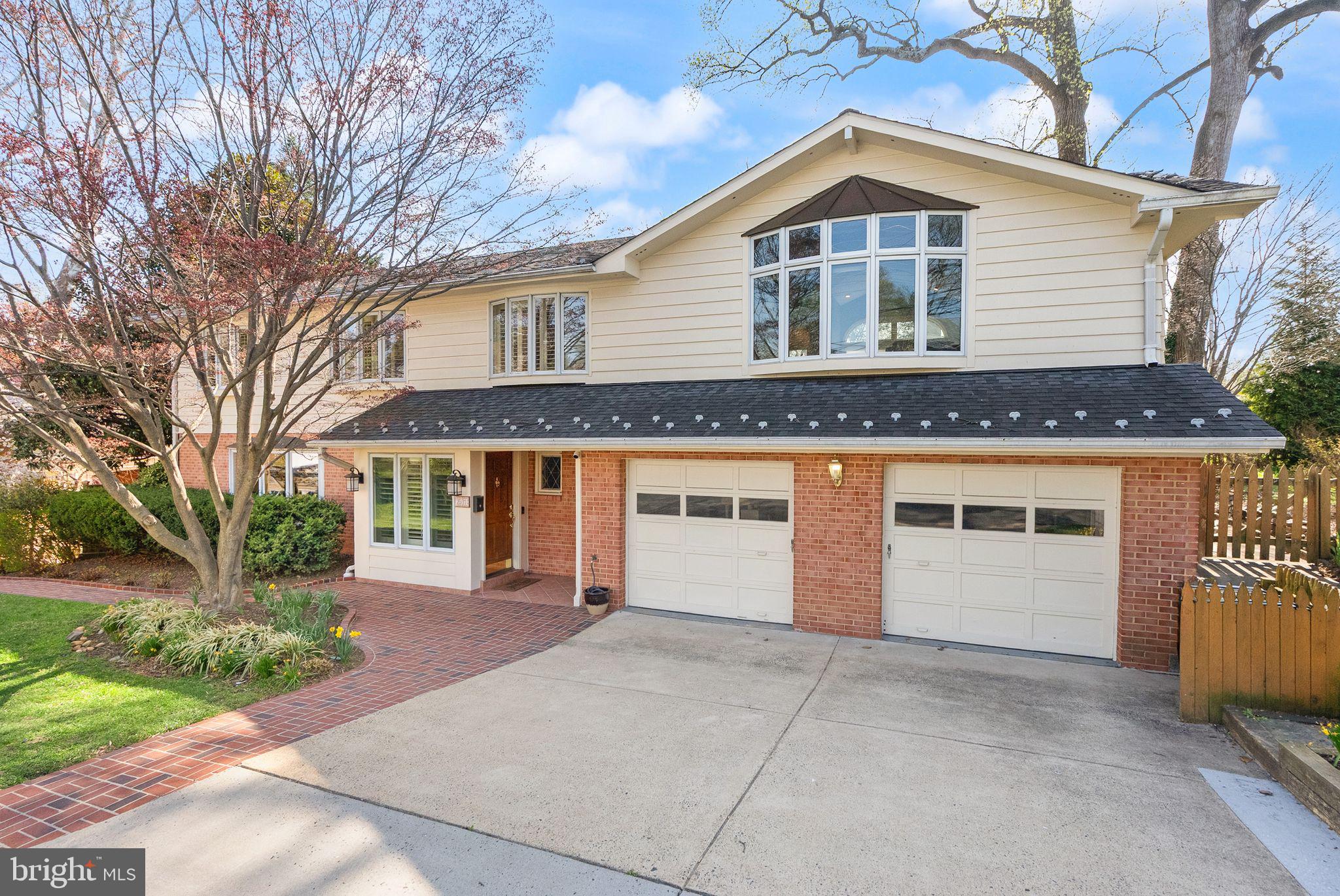 CRYSTAL SPRING KNOLLS - Residential