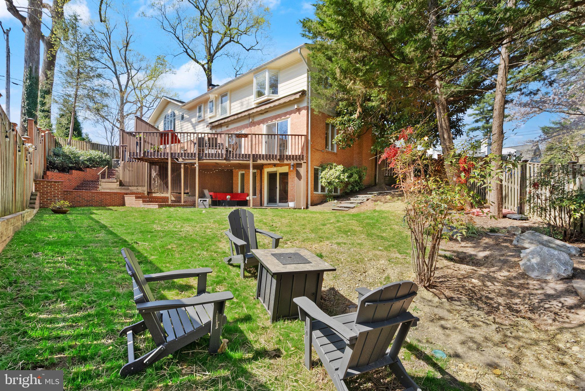 CRYSTAL SPRING KNOLLS - Residential