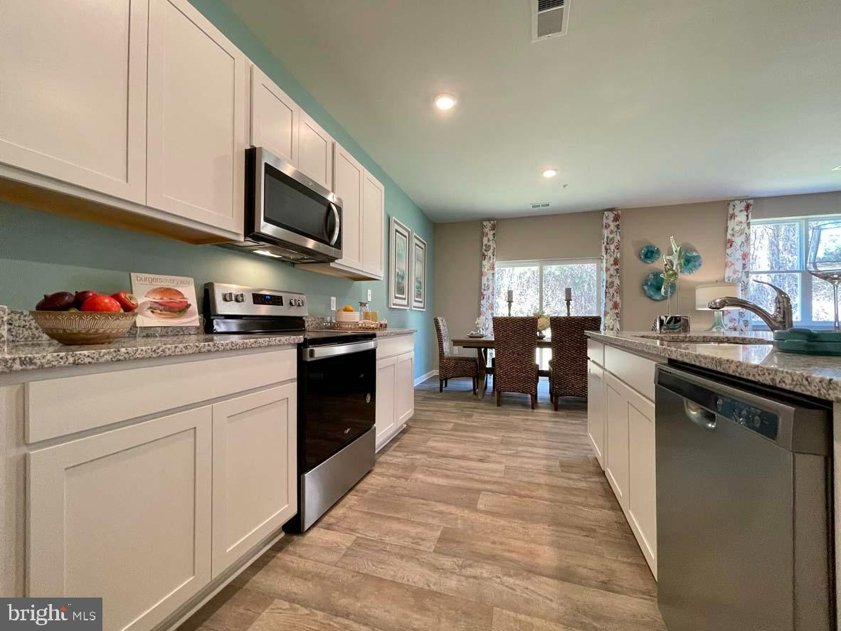SASSAFRAS MEADOWS - Residential