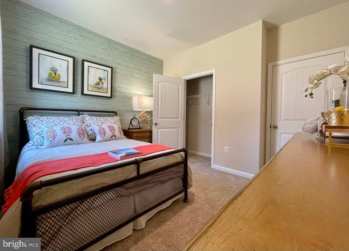SASSAFRAS MEADOWS - Residential