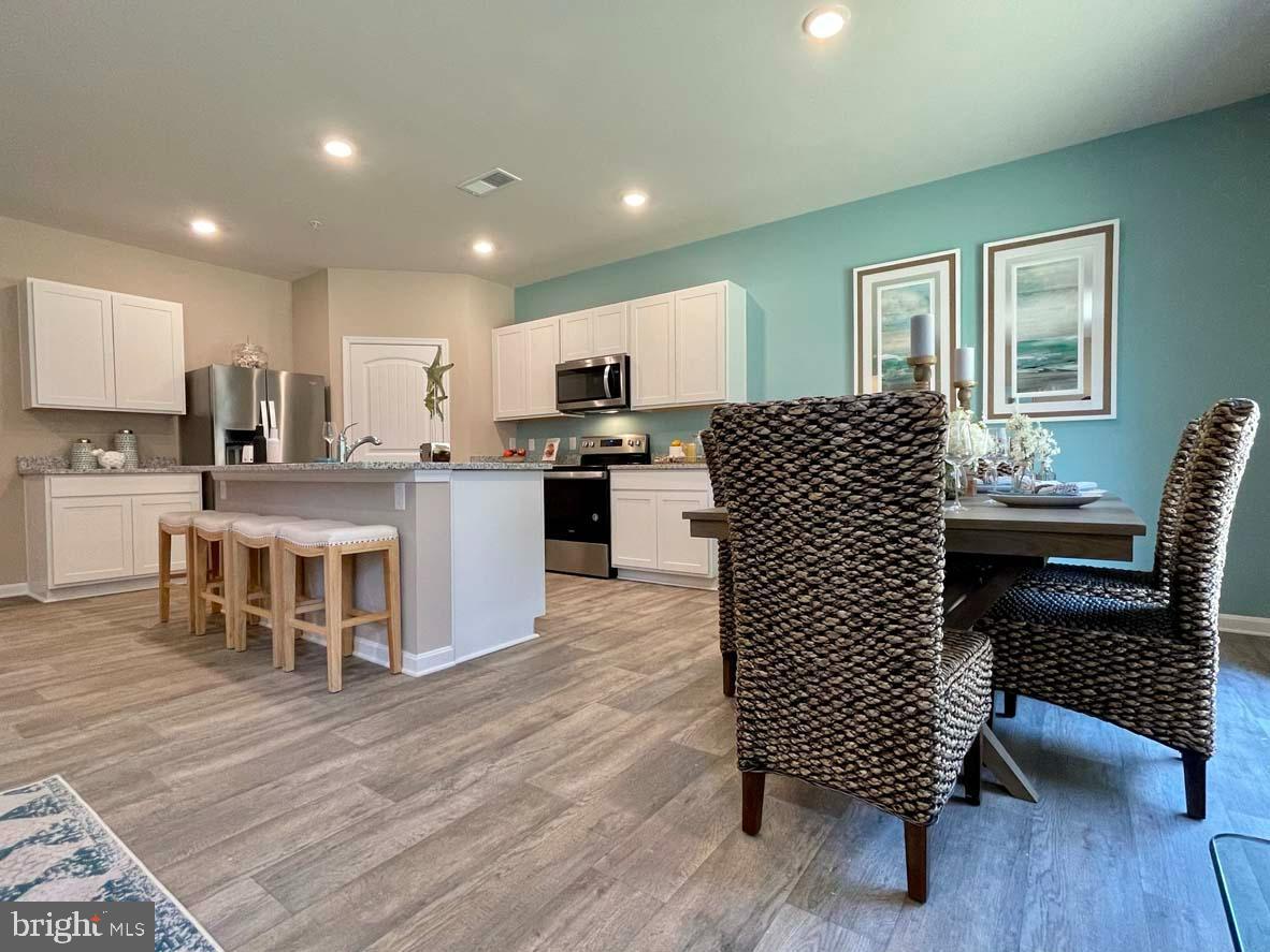 SASSAFRAS MEADOWS - Residential