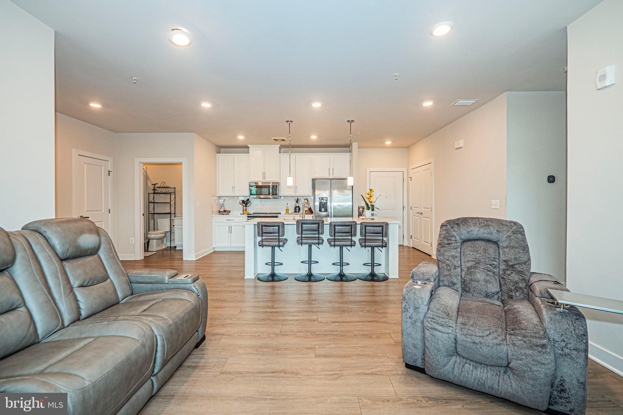 WOODLAND PARK STATION - Residential