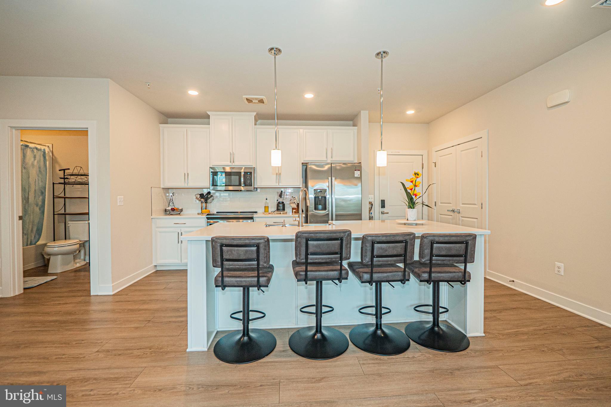 WOODLAND PARK STATION - Residential