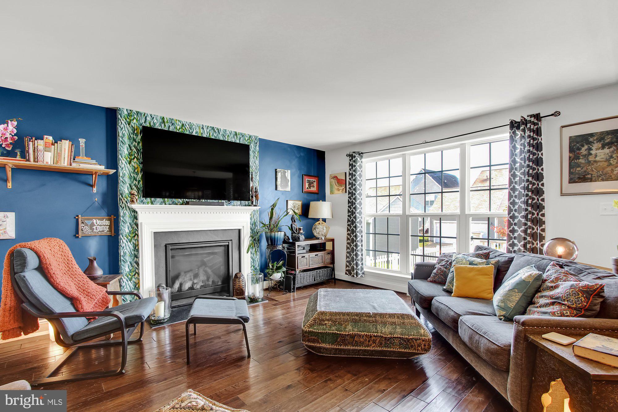 FLORIN HILL - Residential