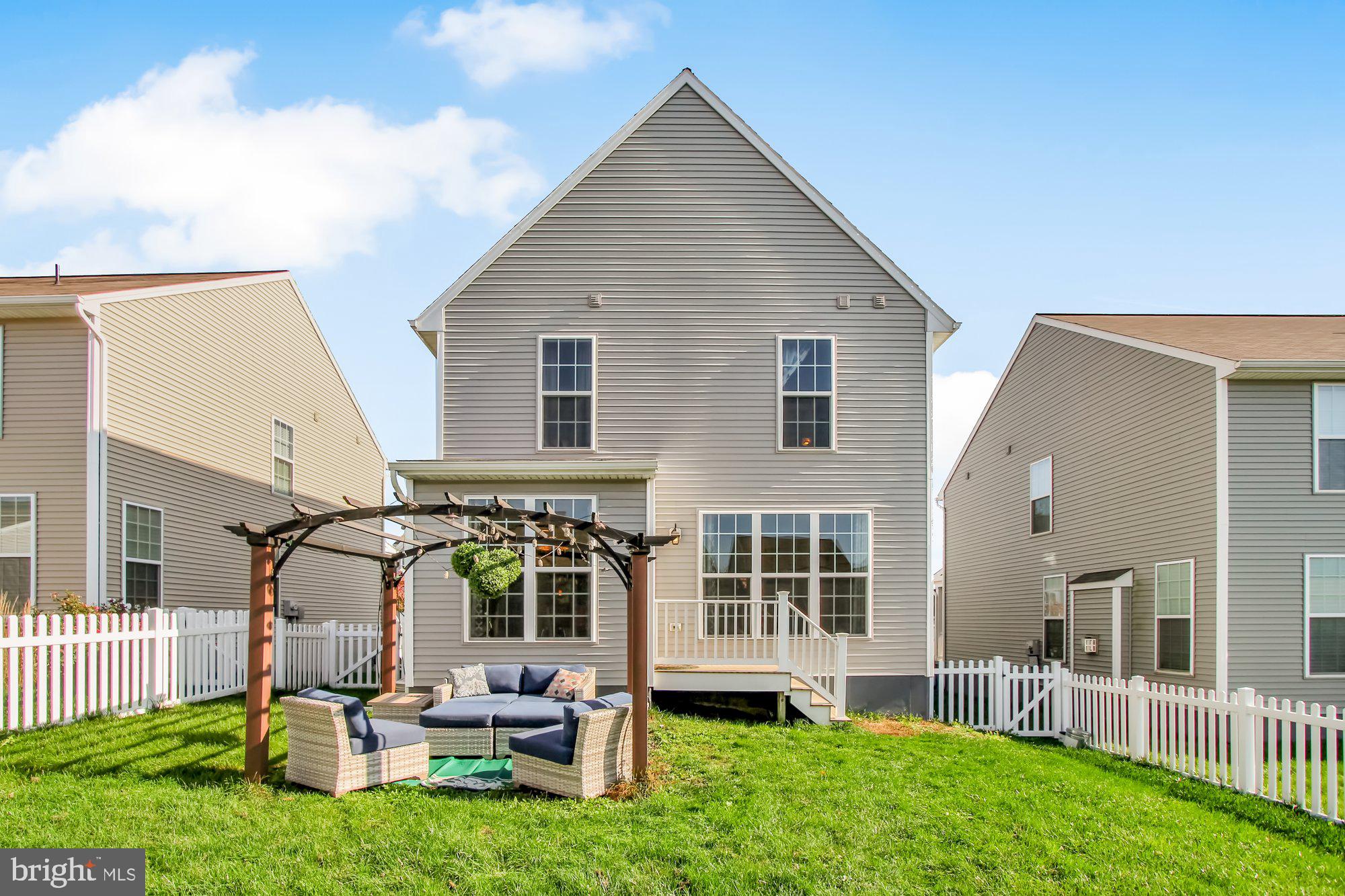 FLORIN HILL - Residential