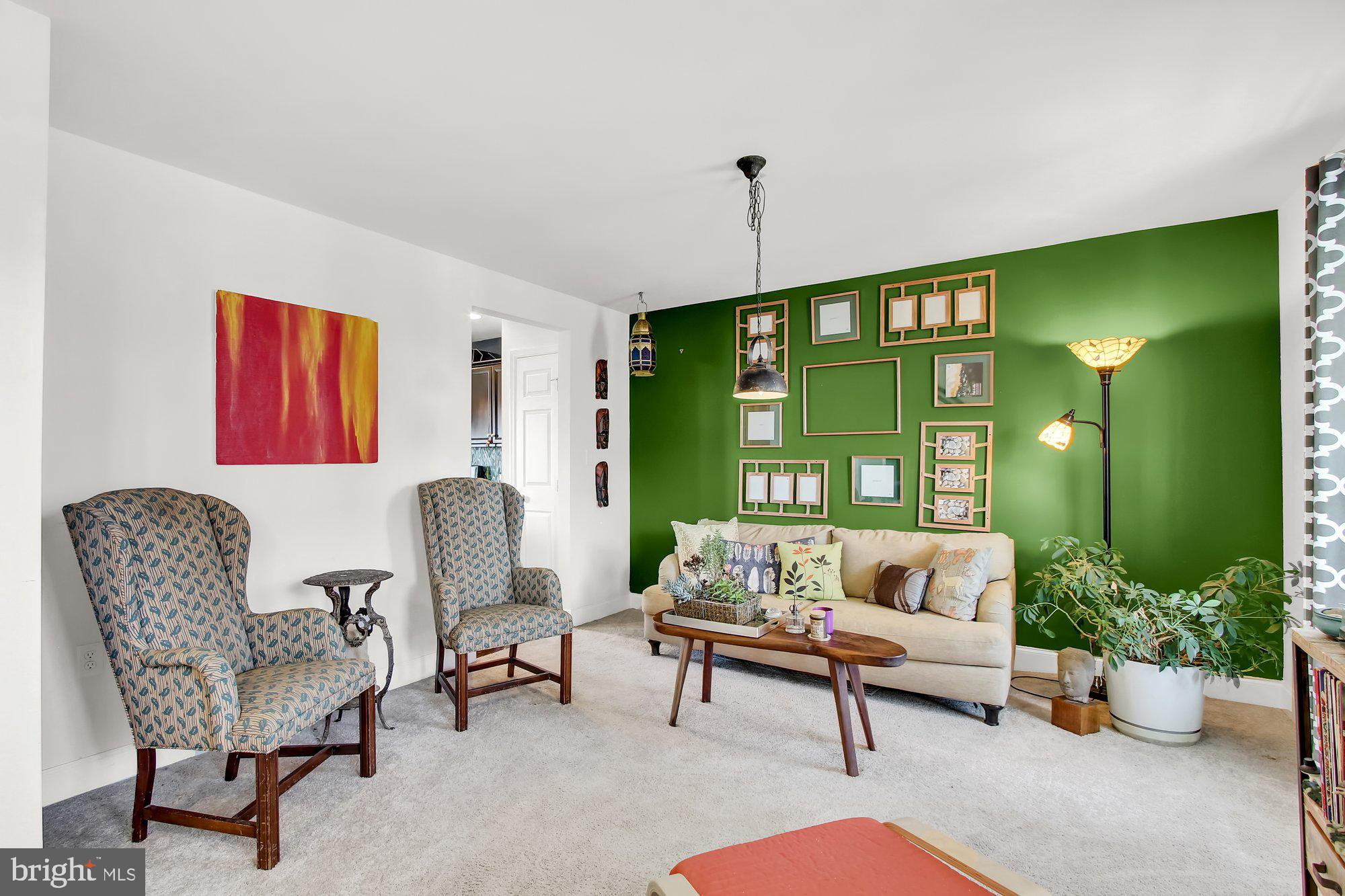 FLORIN HILL - Residential