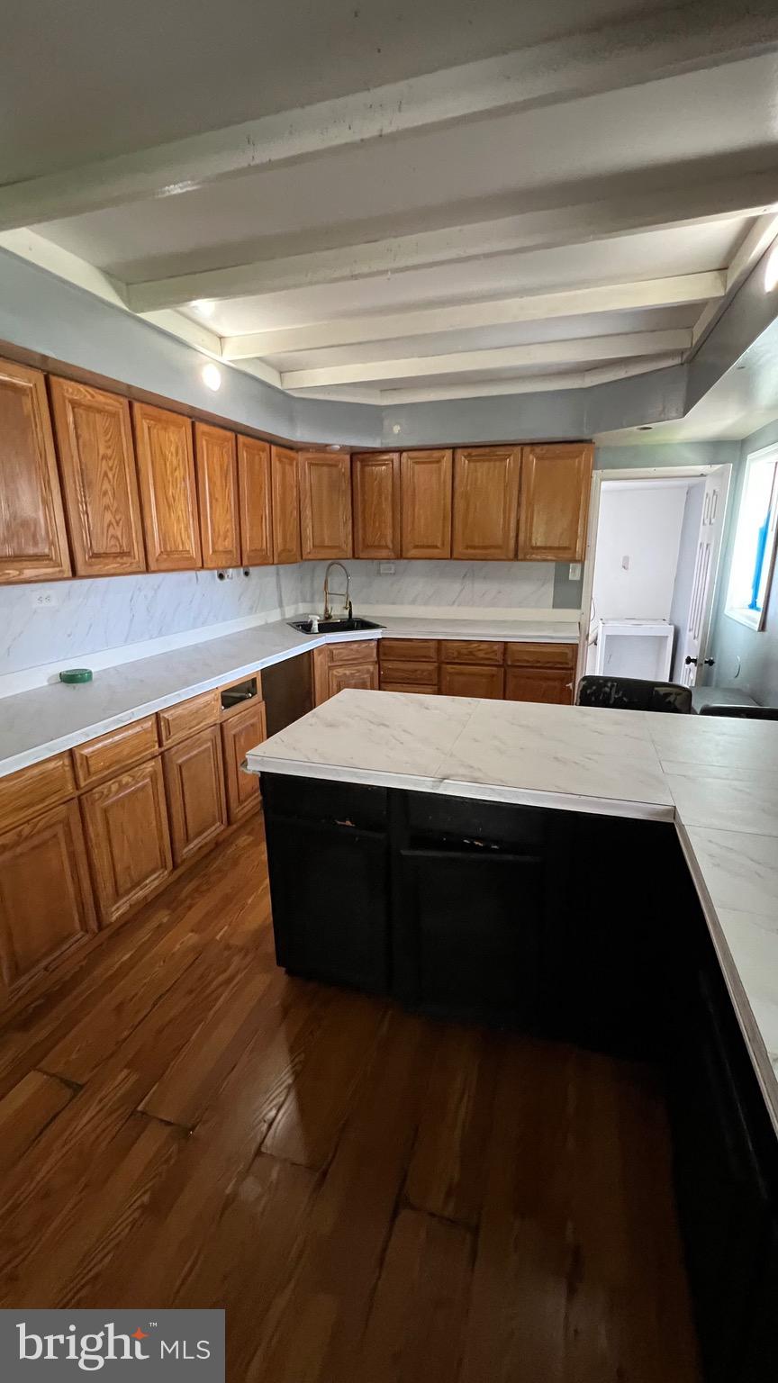 BRIDESBURG - Residential