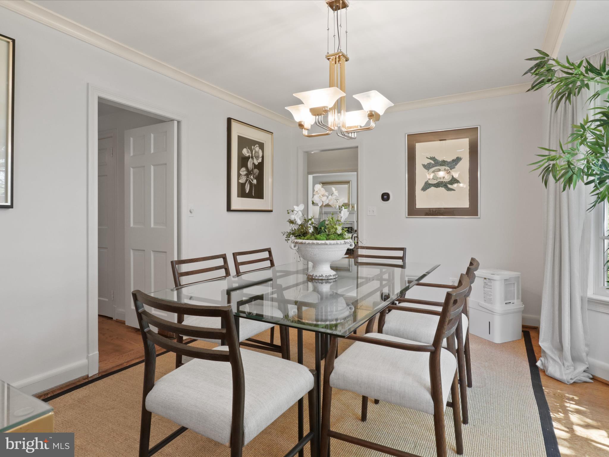 COUNTRY CLUB HILLS - Residential