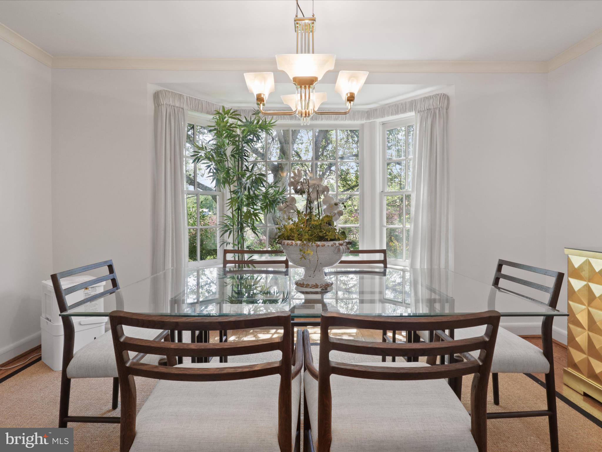 COUNTRY CLUB HILLS - Residential
