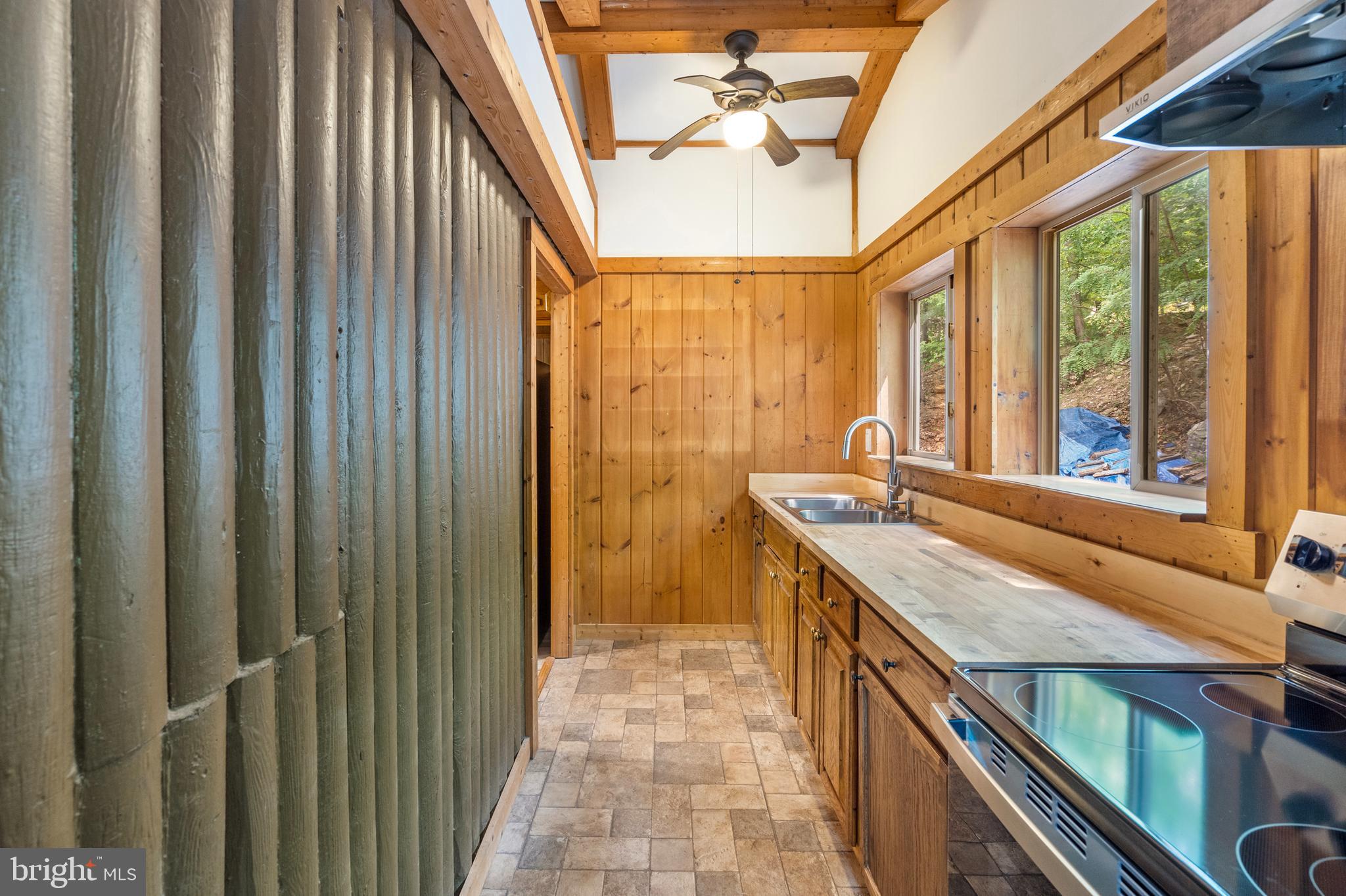 SHANNONDALE - Residential