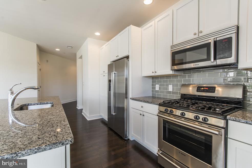 2400 SOUTH - Residential
