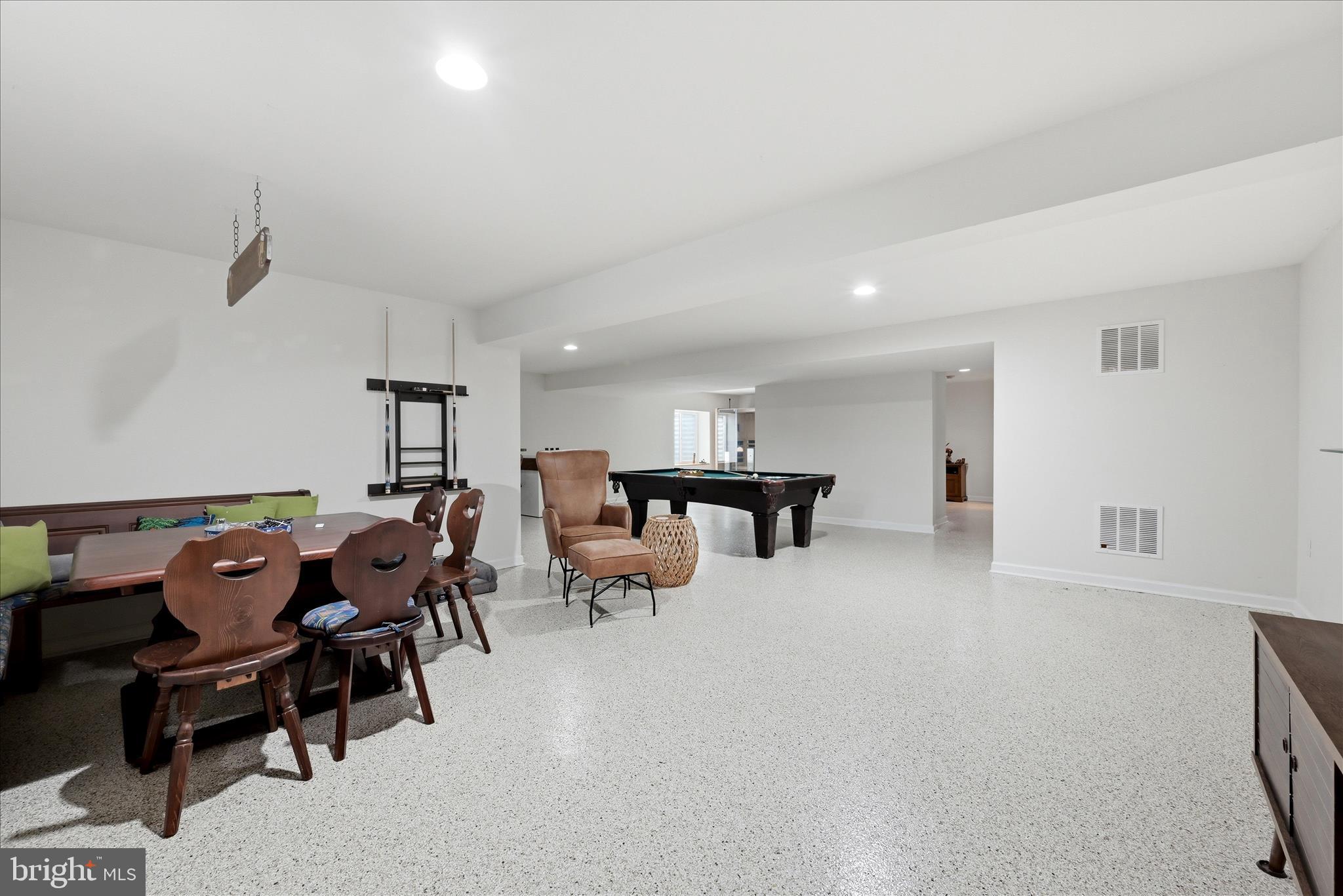 OLD DOMINION GREENS - Residential