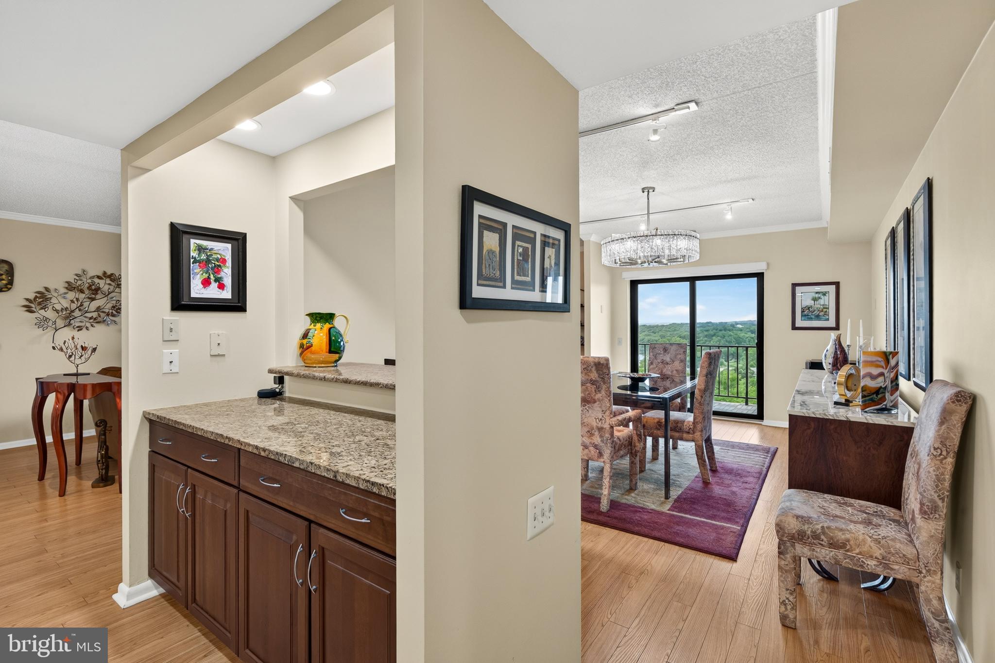 VALLEY FORGE TOWER - Residential