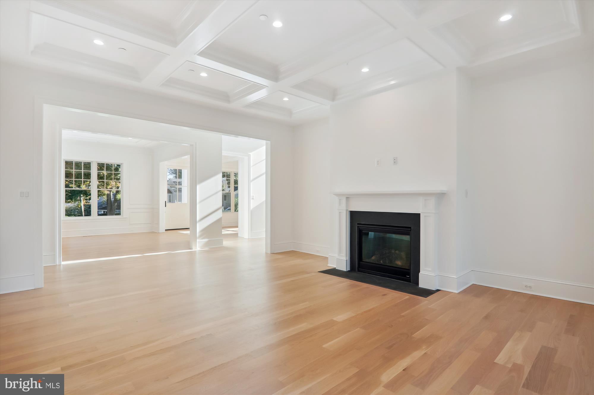 CHEVY CHASE MANOR - Residential