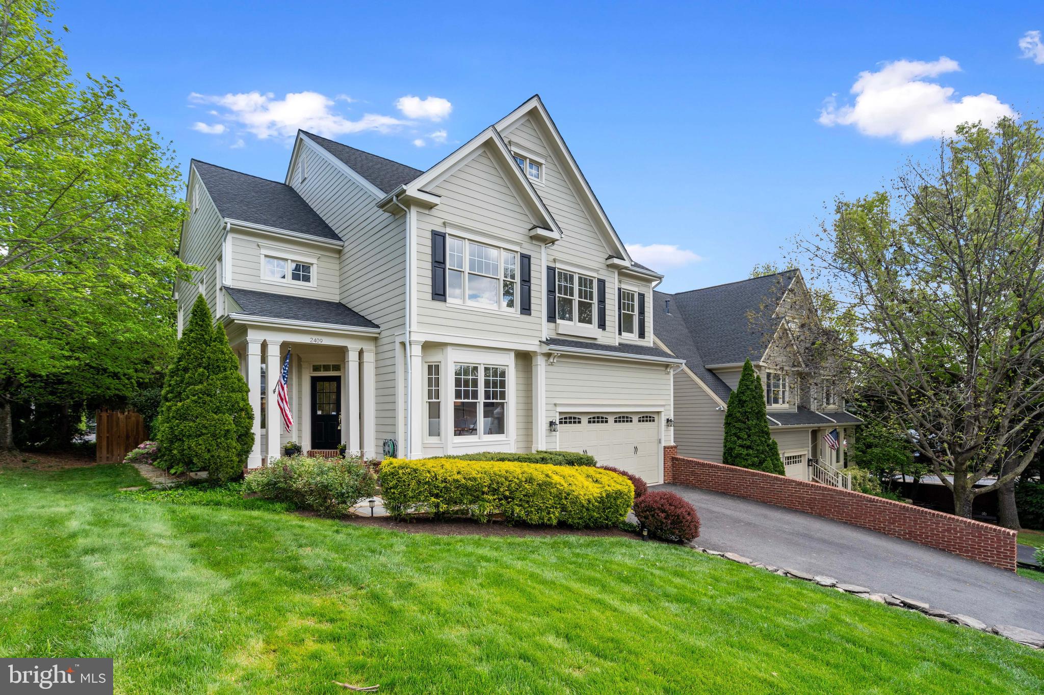 BERKSHIRE OAKWOOD - Residential