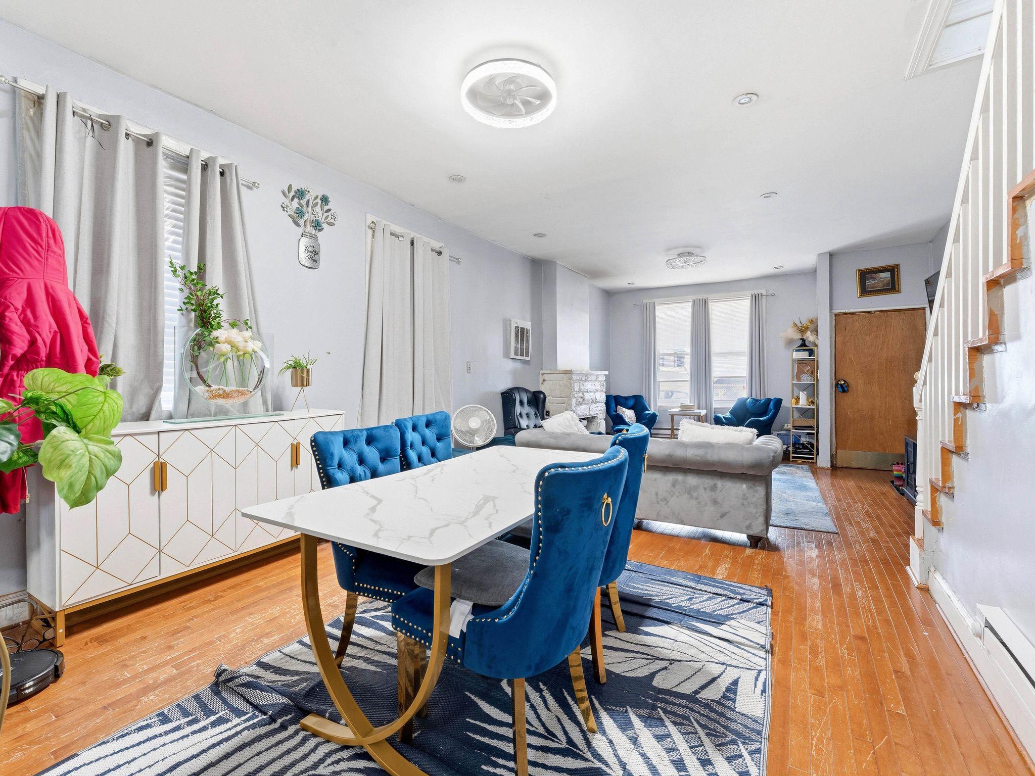 LOGAN - Residential