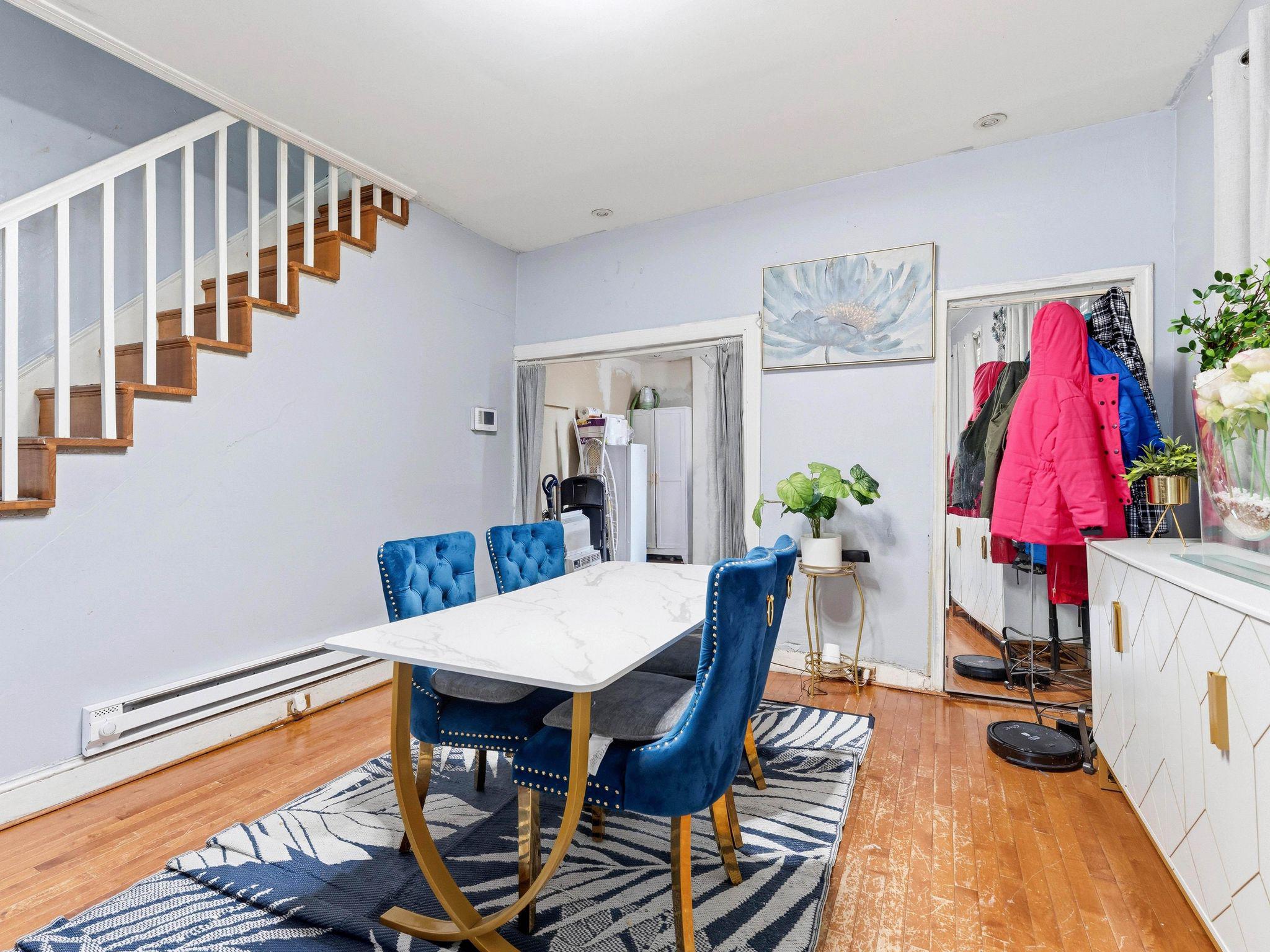 LOGAN - Residential