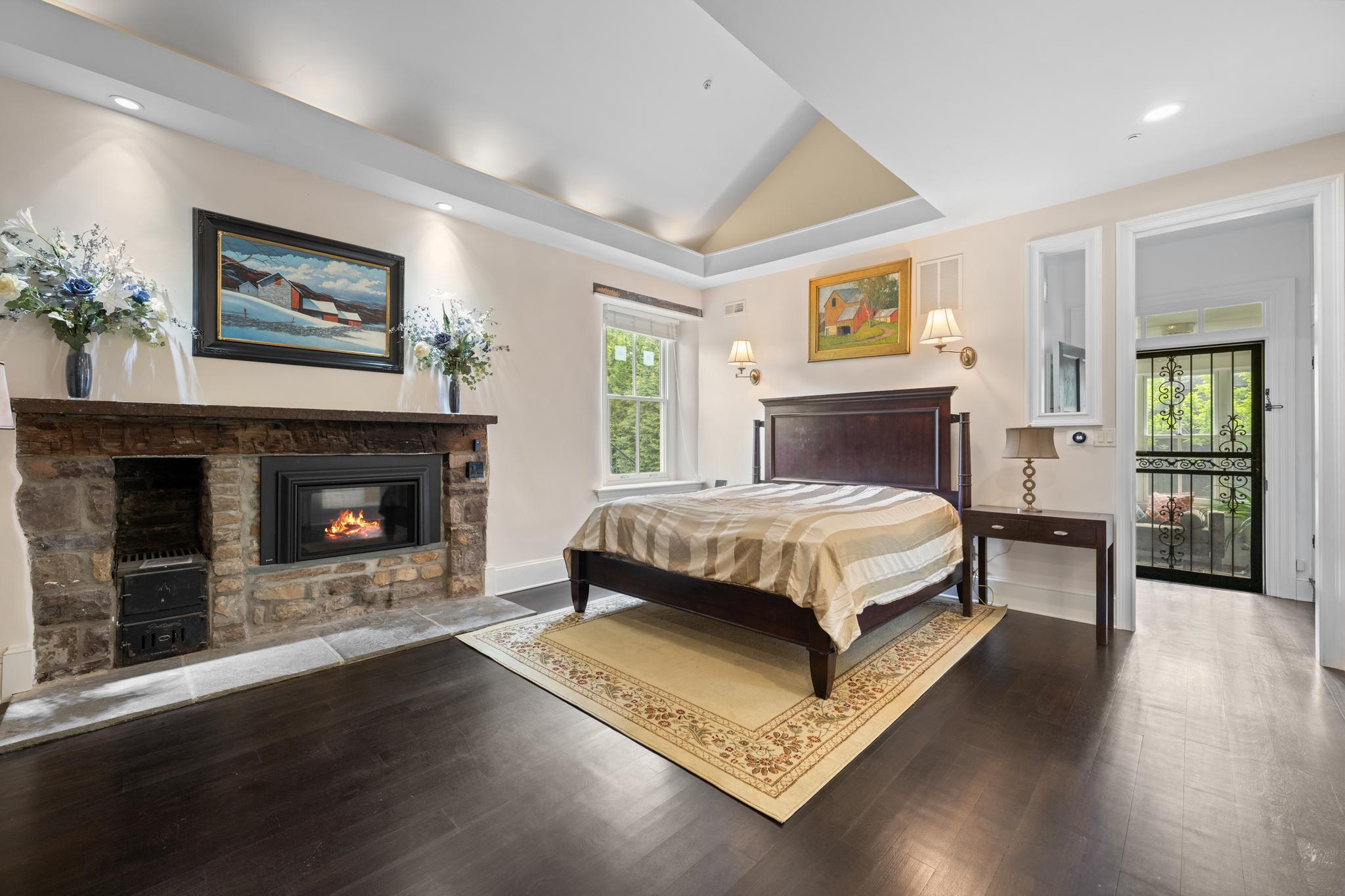 DOYLESTOWN - Residential