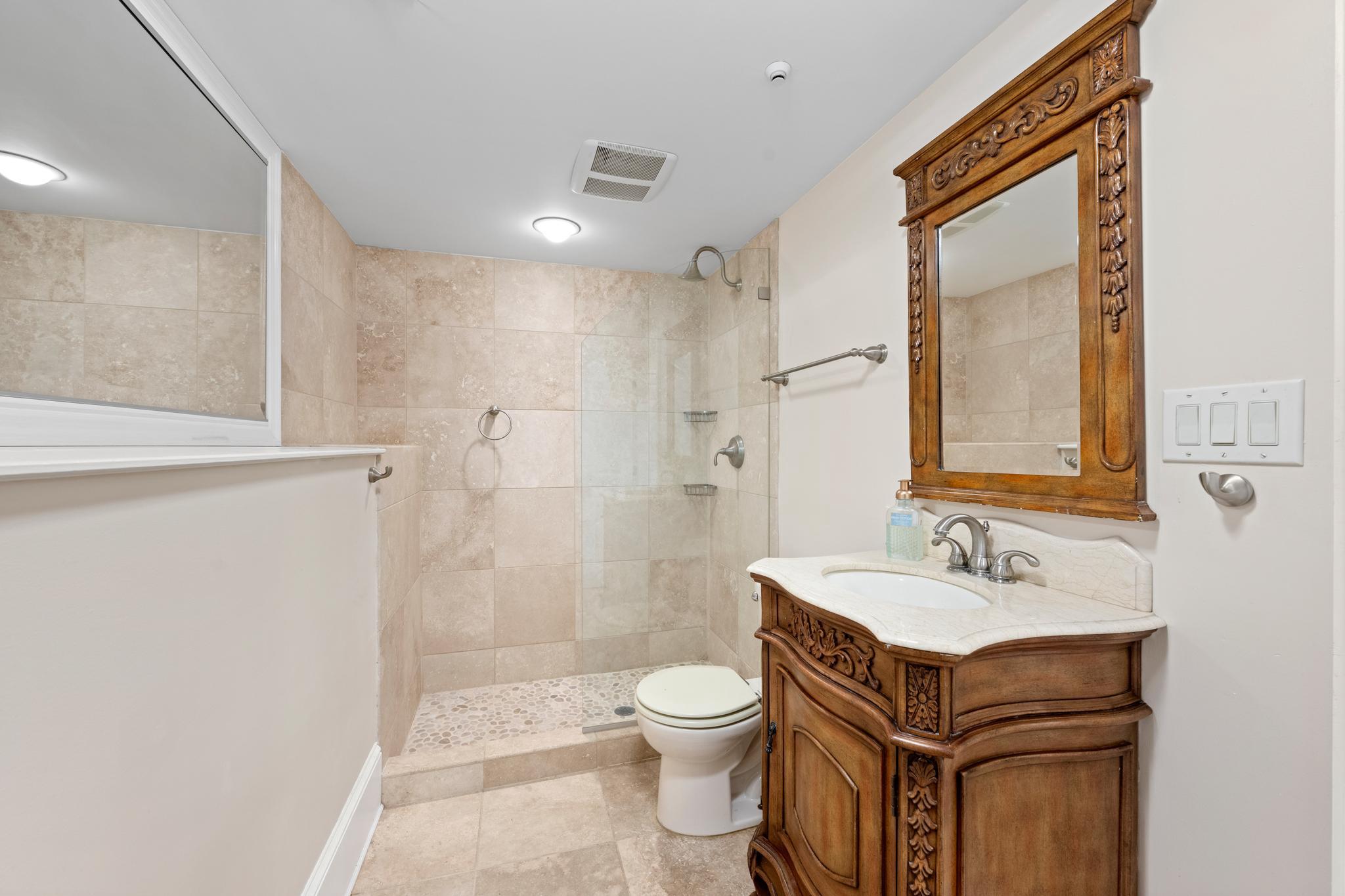 DOYLESTOWN - Residential