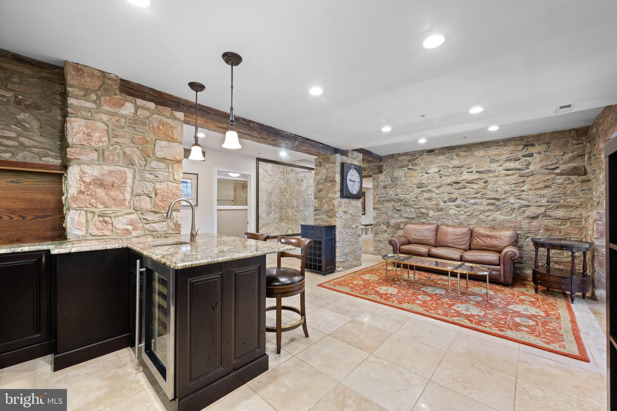 DOYLESTOWN - Residential