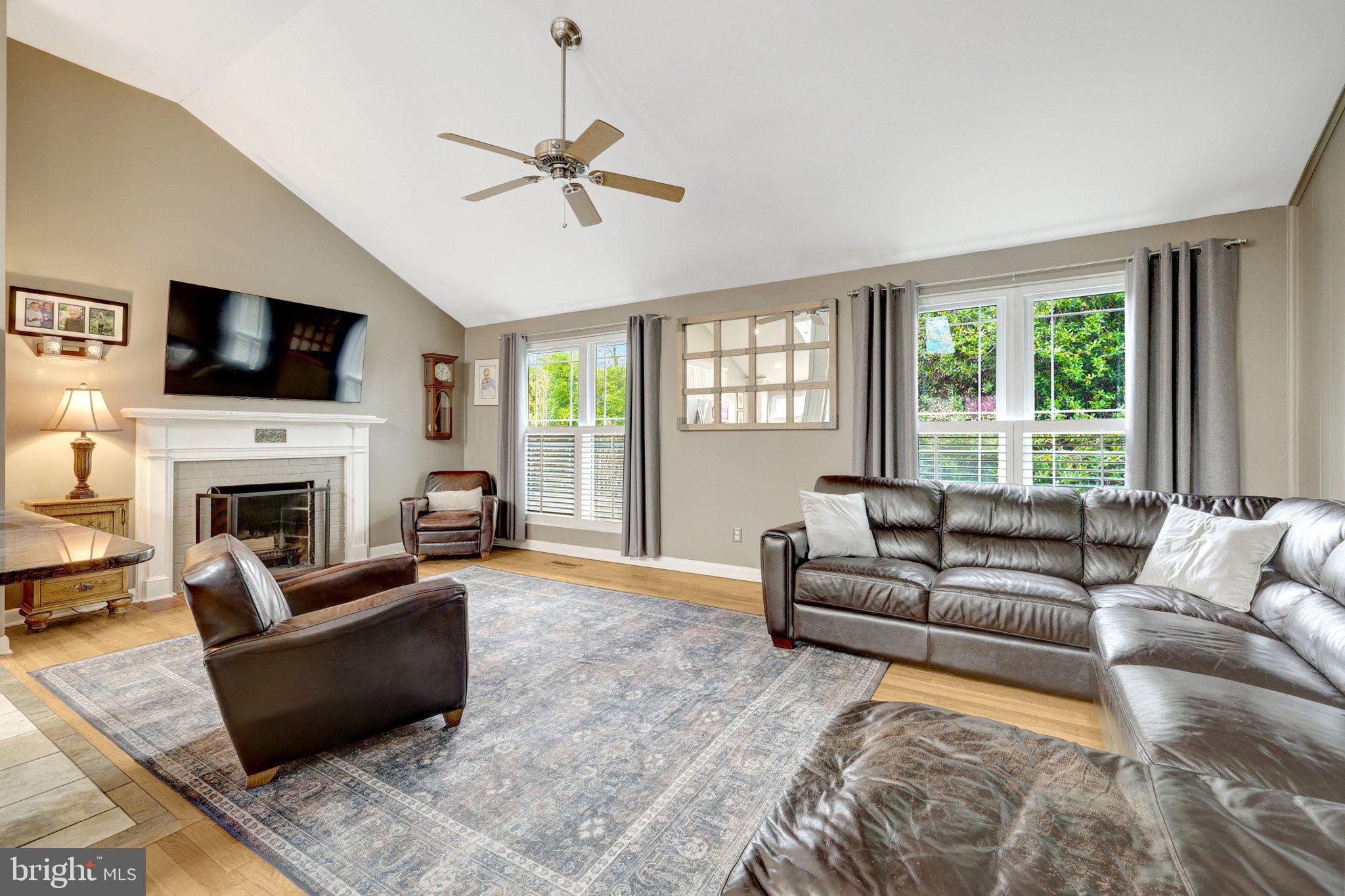 SOUTHRIDGE - Residential