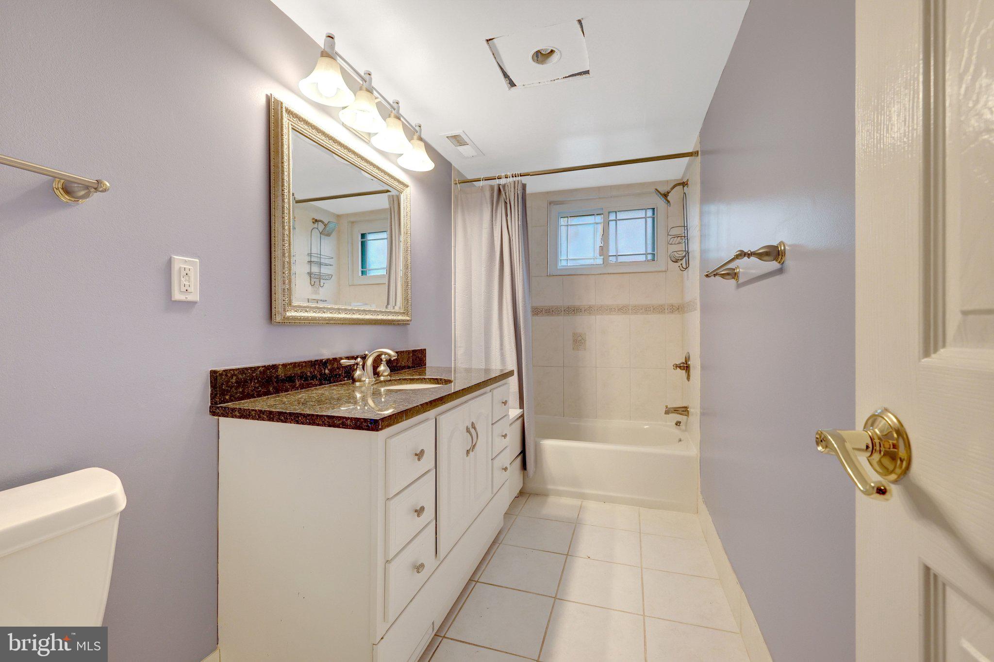 SOUTHRIDGE - Residential