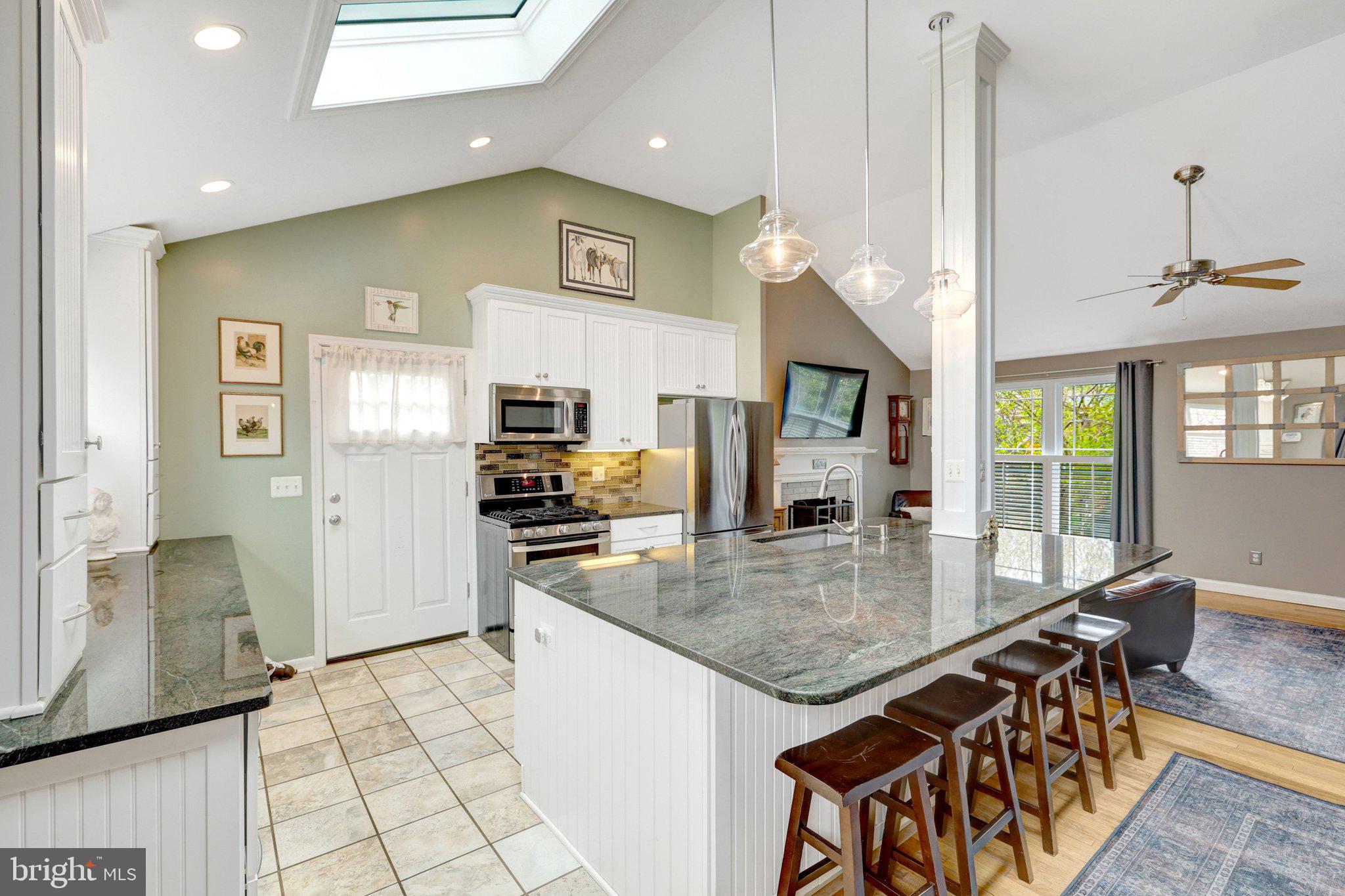 SOUTHRIDGE - Residential