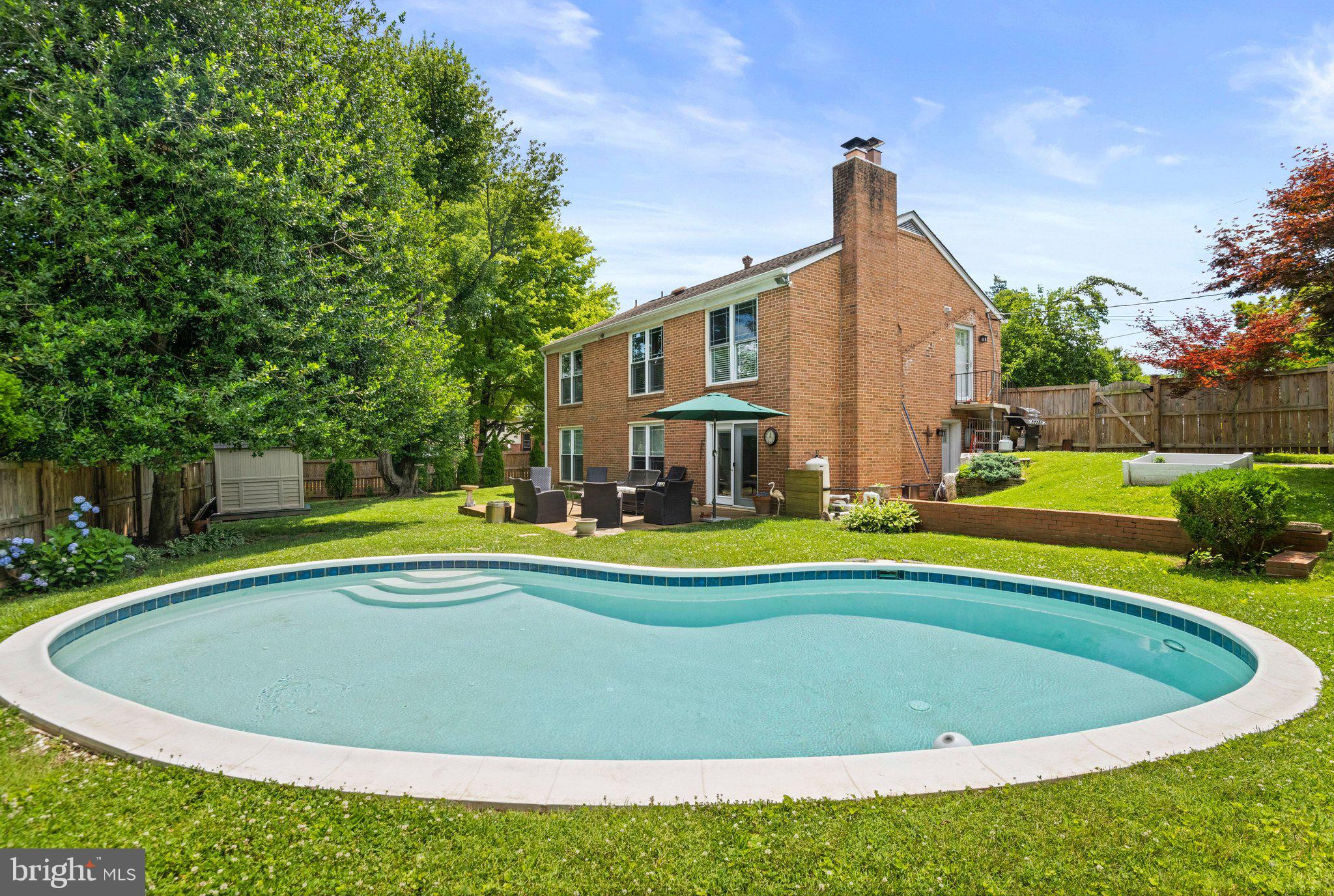 SOUTHRIDGE - Residential