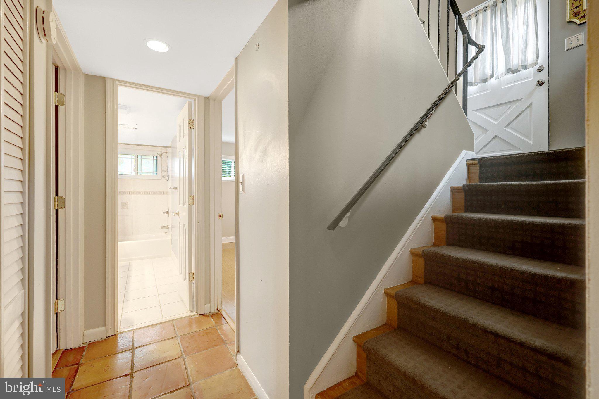 SOUTHRIDGE - Residential