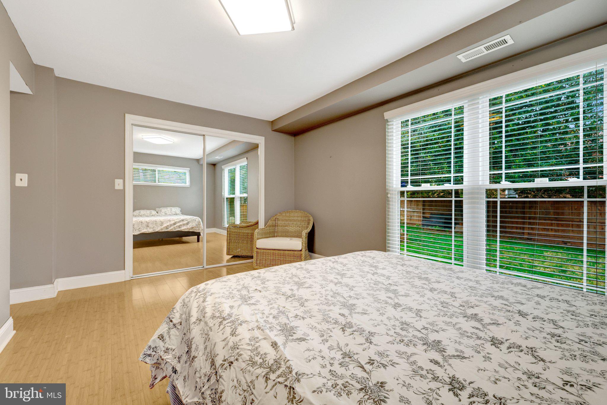 SOUTHRIDGE - Residential