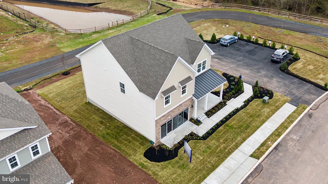 PENNSBURG - Residential