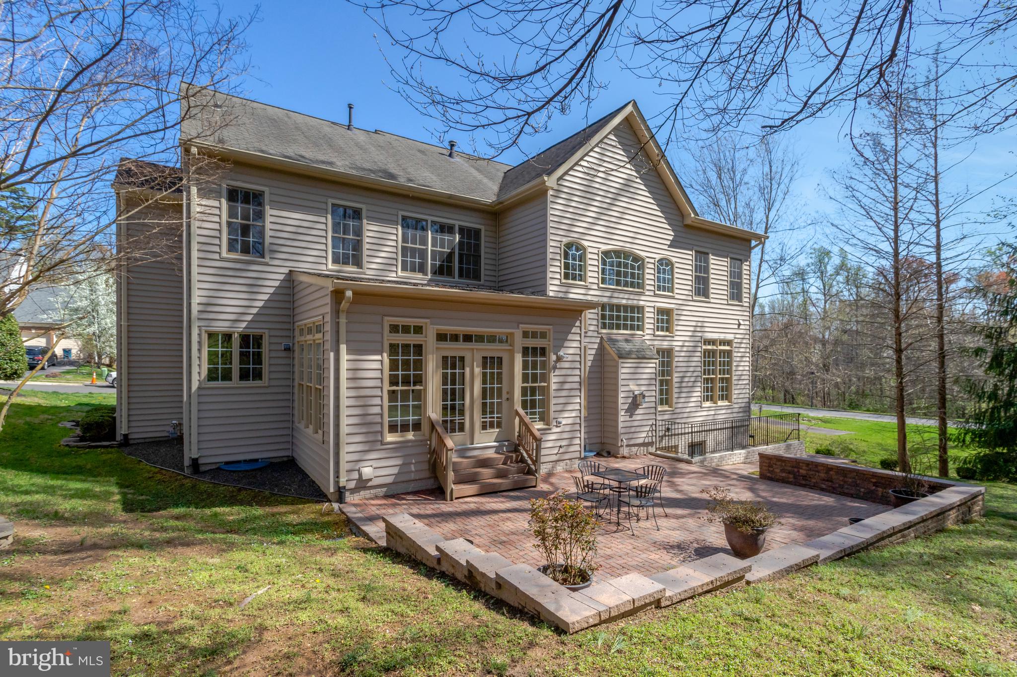 MONACAN ESTATES - Residential